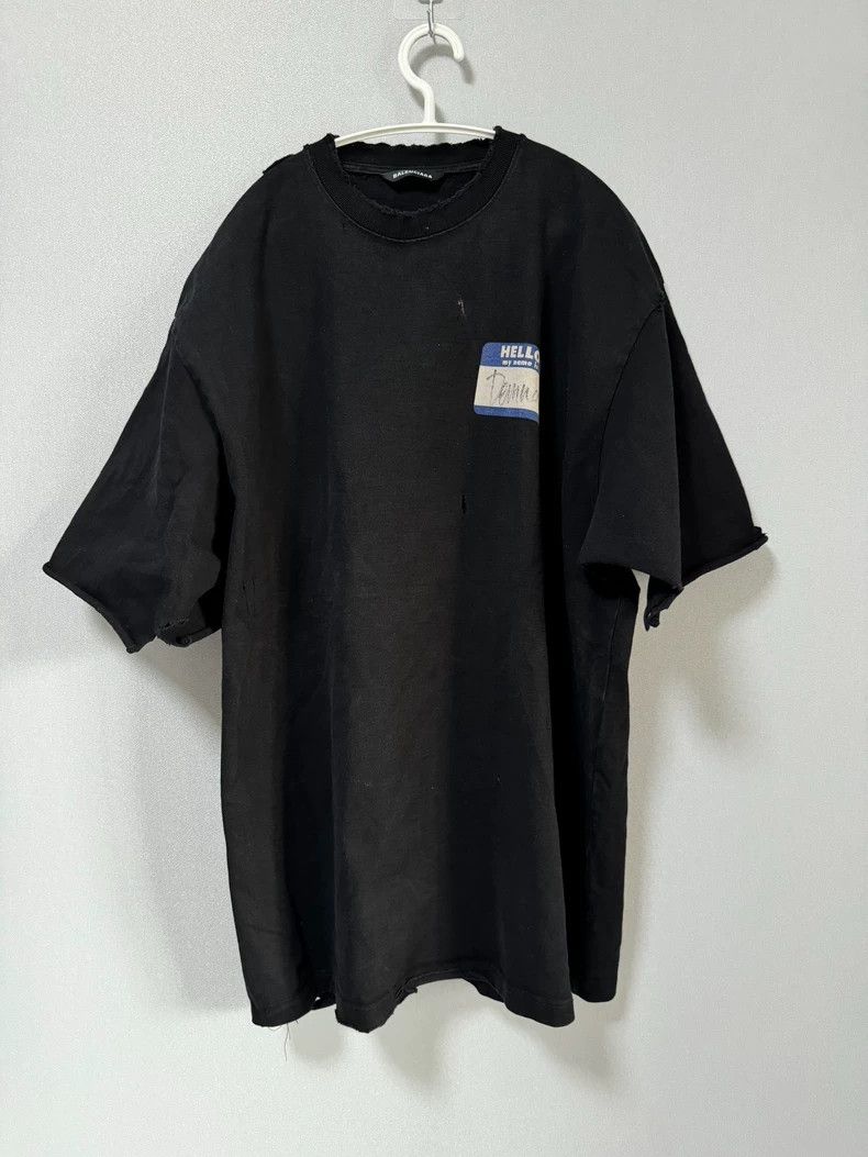 Balenciaga Balenciaga "hello my name is Demna" Tee - dmc Size US M / EU 48-50 / 2 - 1 Thumbnail