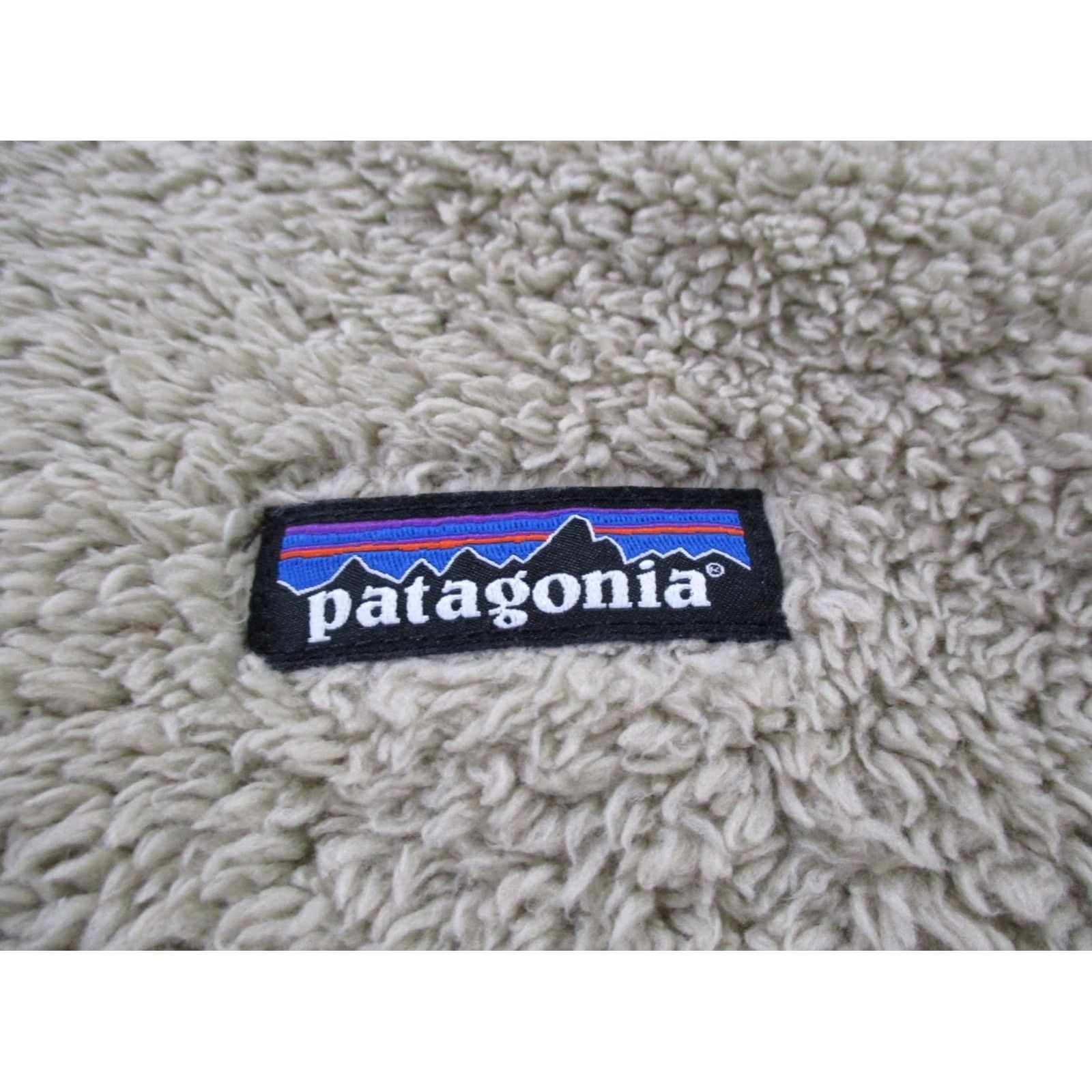 Patagonia Patagonia Jacket Women S Beige Fleece Windproof Lined Pockets Thermal Full Zip Regular Size: S Beige Women's Jacket Patagona? Size S / US 4 / IT 40 - 6 Thumbnail