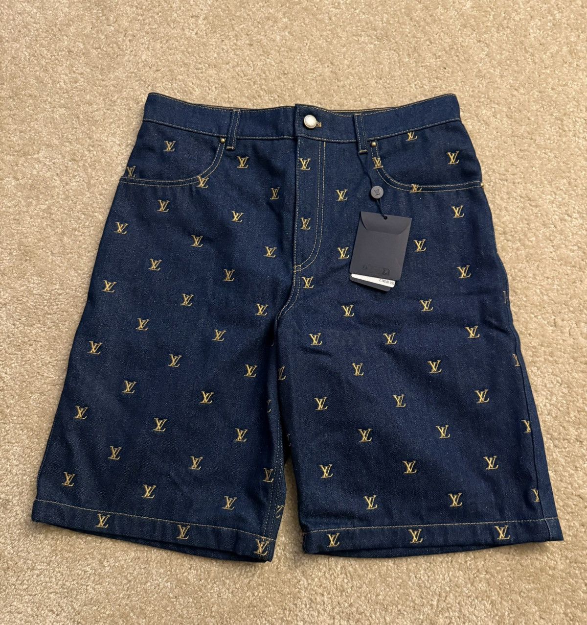 Louis Vuitton Louis Vuitton Denim Jorts Size US 32 / EU 48 - 1 Thumbnail