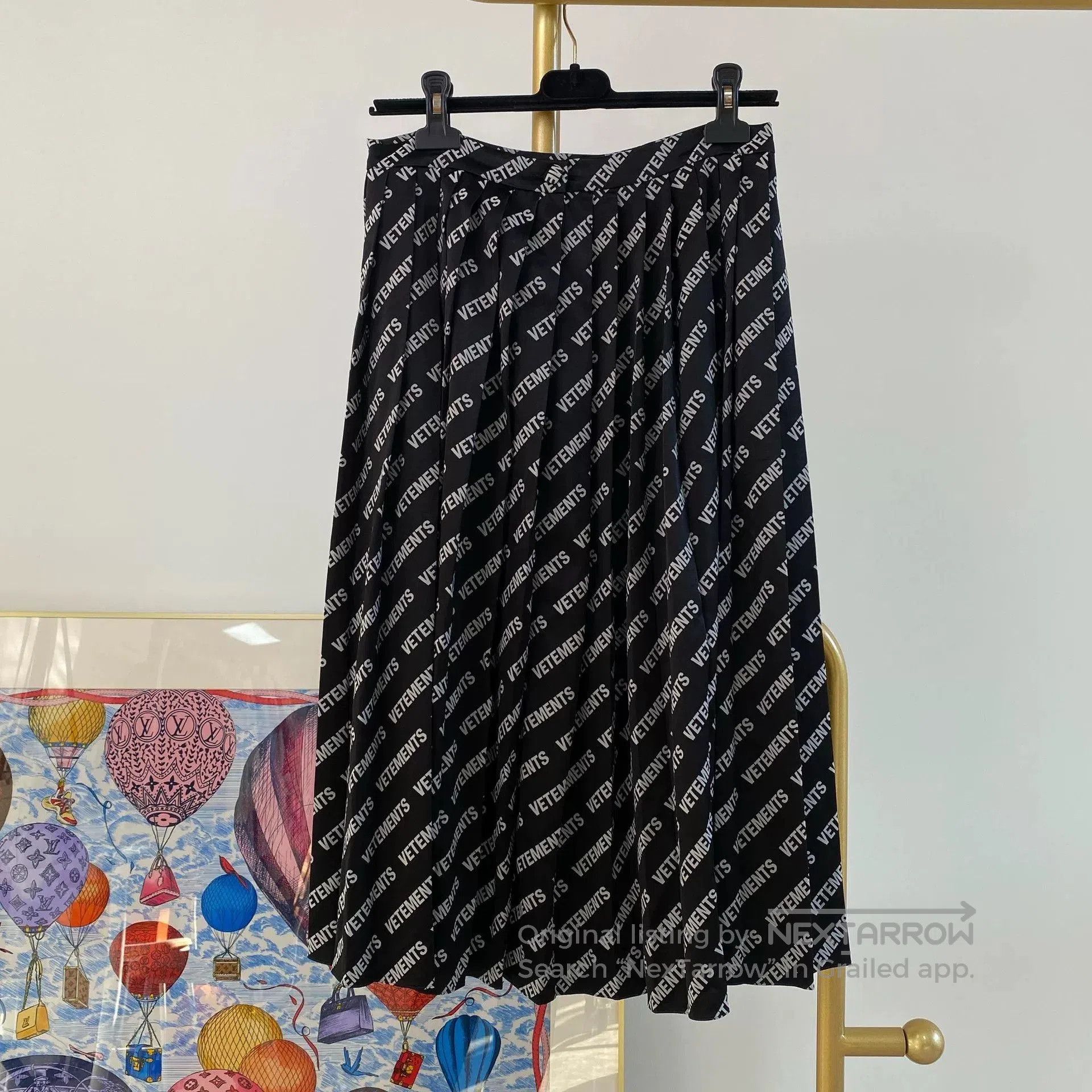 Vetements VETEMENTS Black Letter Print Skirt. Size US 36 / EU 52 - 2 Thumbnail
