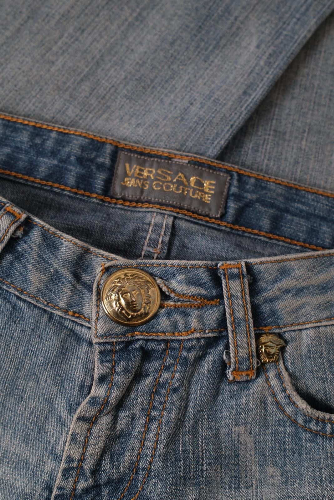 Versace Jeans Couture 90's Versace Jeans Couture Distressed Logo Straight-Leg Jean Size 28" / US 6 / IT 42 - 9 Thumbnail