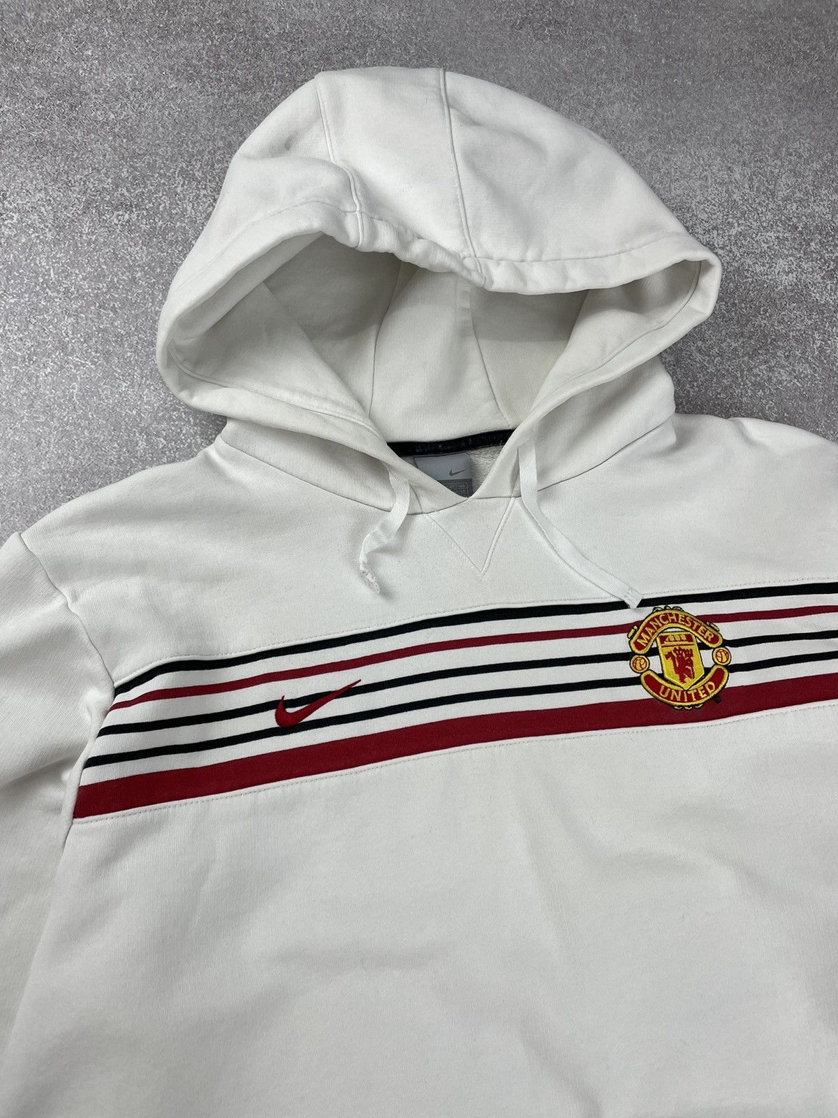 Nike Vintage Manchester United Nike Soccer Hoodie Size US XL / EU 56 / 4 - 2 Thumbnail