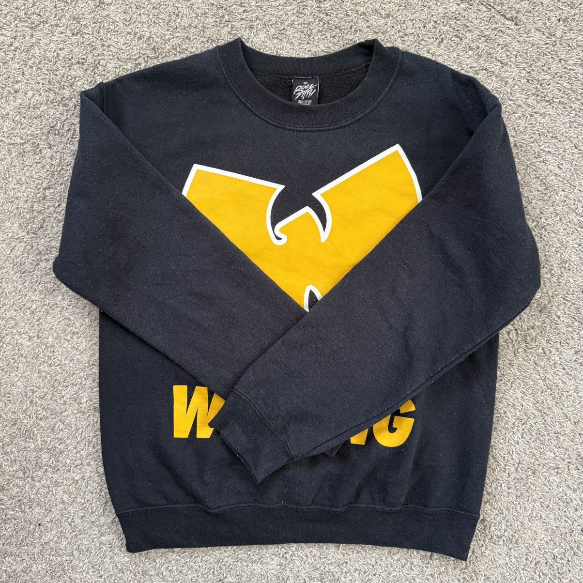 Wu-Tang Clan 🔴Wu-Tang Sweater Size Medium Big Wu Logo Rocksmith Collab Size US M / EU 48-50 / 2 - 9 Thumbnail