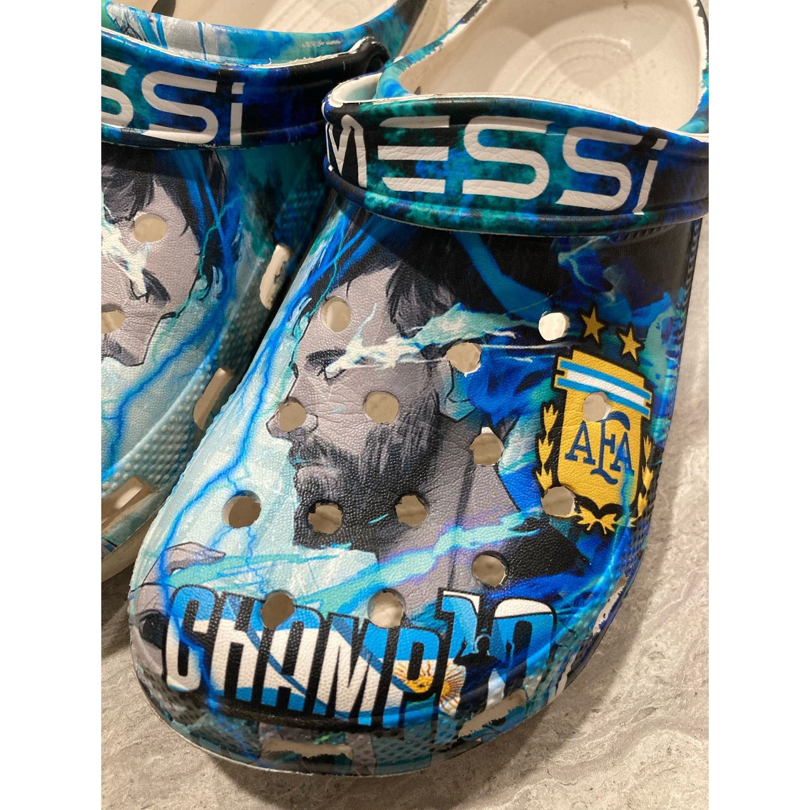 Other Lionel Messi Champions Unisex Waterproof Clog Shoes 10.5 44 Size US 10.5 / EU 43-44 - 3 Thumbnail