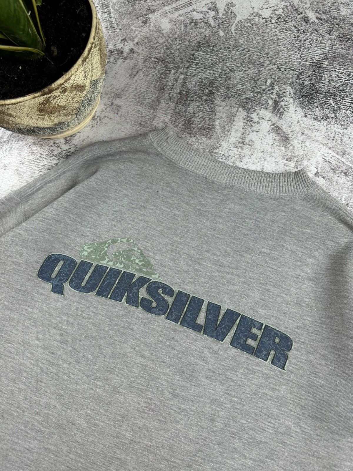 Quiksilver Quicksilver Vintage 90S-00S Big Logo Basic Gray Sweatshirt Size US M / EU 48-50 / 2 - 6 Thumbnail