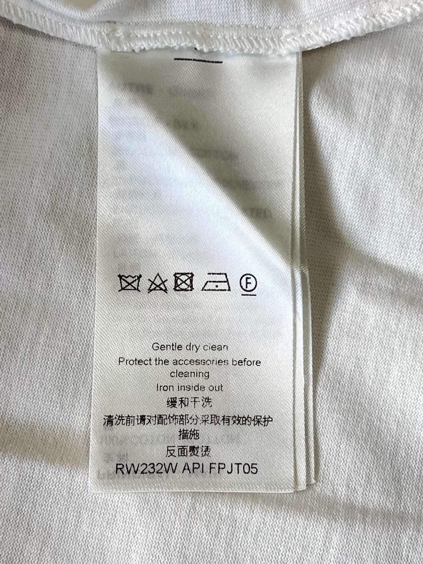 Louis Vuitton LV White Monogram Blocked Sleeve Tee w Chain Sleeve Zip S Size S / US 4 / IT 40 - 7 Thumbnail