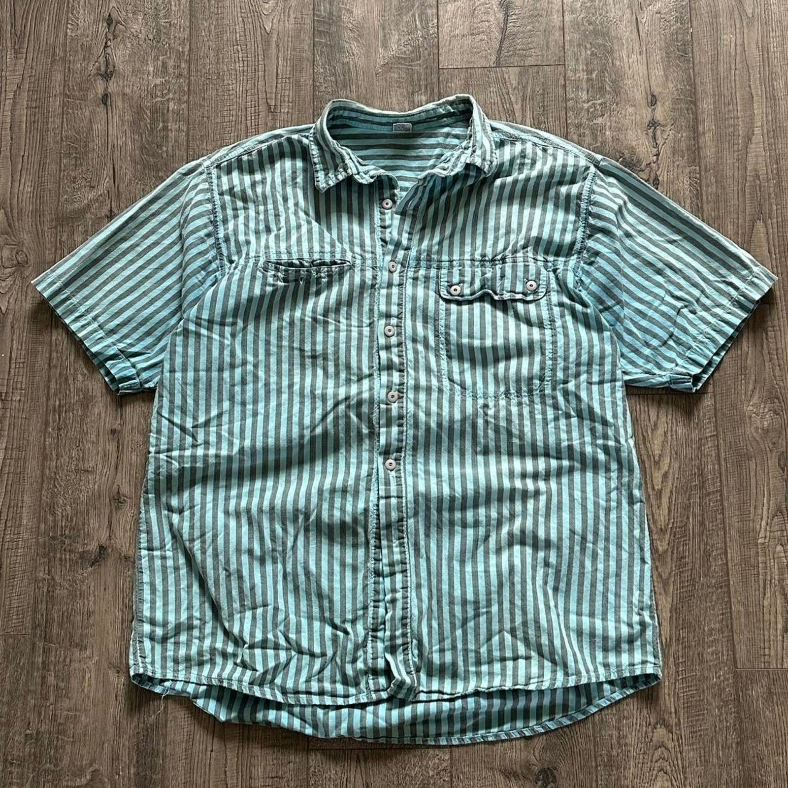 Vintage Vintage 80s Striped Button Up Carnival Diner Work Shirt Size US L / EU 52-54 / 3 - 1 Thumbnail