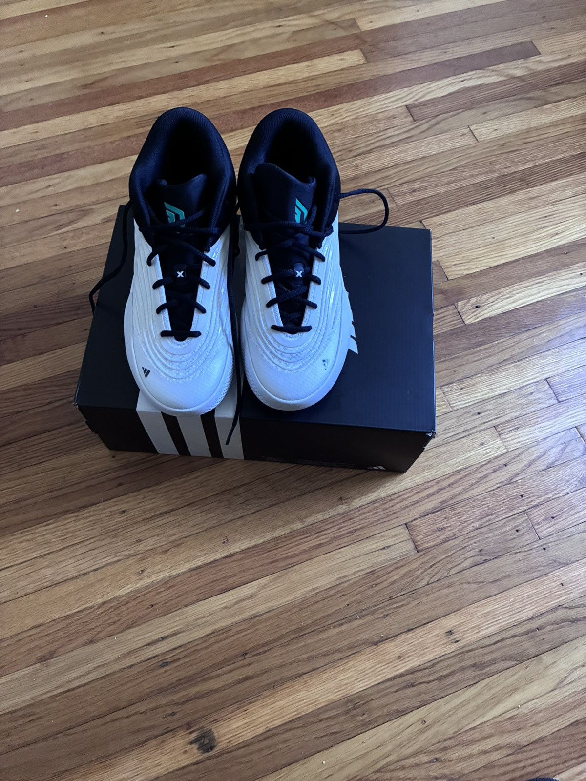 Adidas Adidas Dame X Size US 9.5 / EU 42-43 - 1 Thumbnail