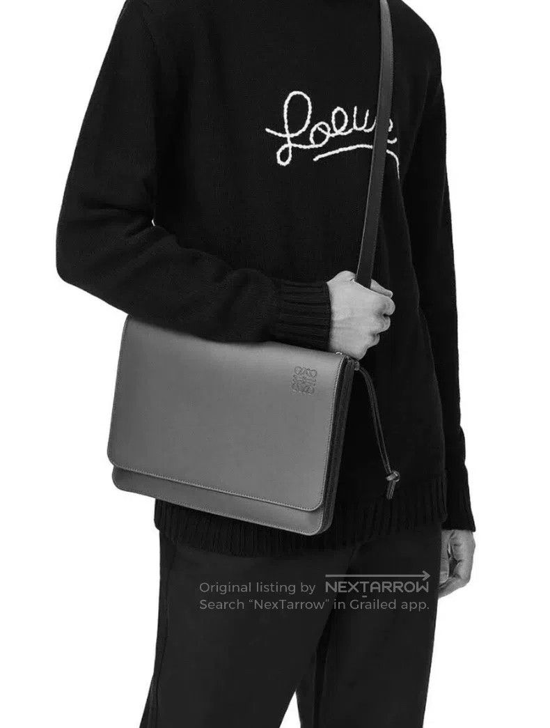 Loewe Loewe Black Logo Knit Sweater Size XS / US 0-2 / IT 36-38 - 8 Thumbnail