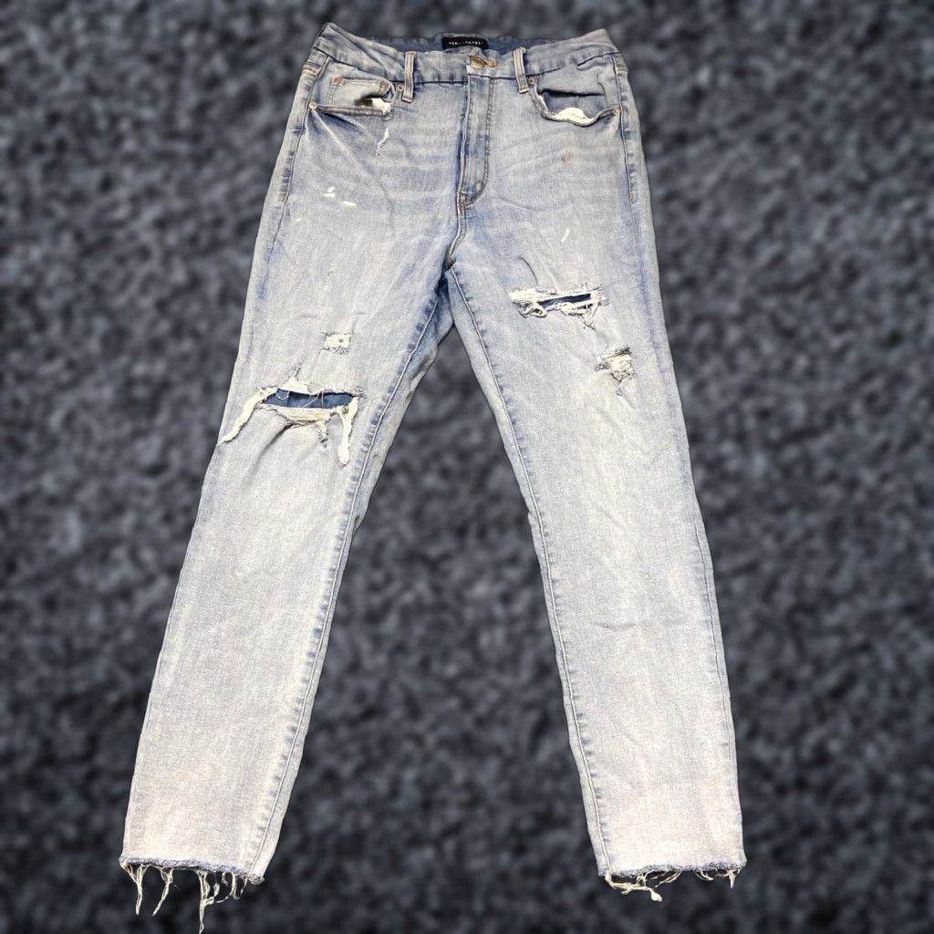 Aeropostale Aeropostale Curvy Jegging Jeans Womens 14 Blue Distressed Frayed Hem High Rise Size 36" / US 14 / IT 50 - 1 Thumbnail