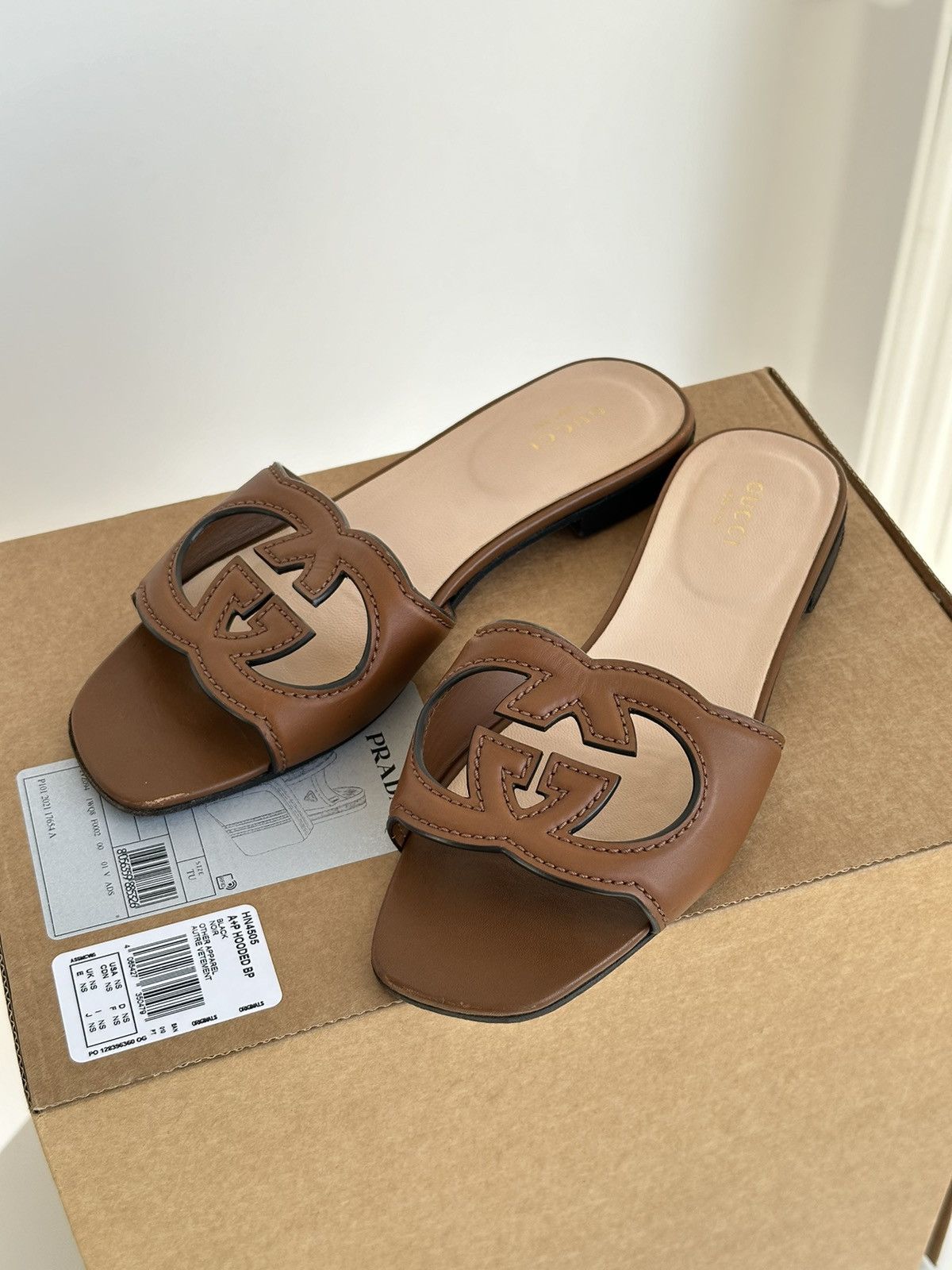 Gucci Gucci Brown GG Flats 37 Size US 7 Gucci Sandals Grailed