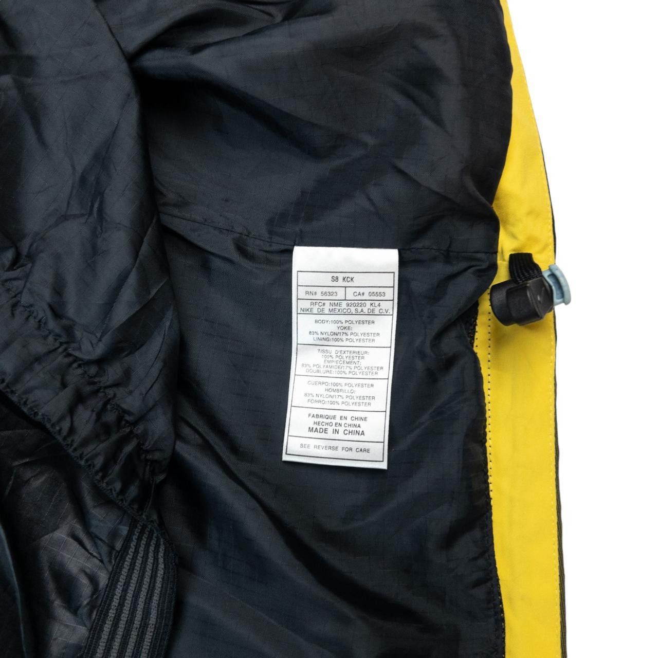Nike ACG Vintage Nike ACG Zip Up Snowboarding Jacket Size XL Size US XL / EU 56 / 4 - 8 Thumbnail