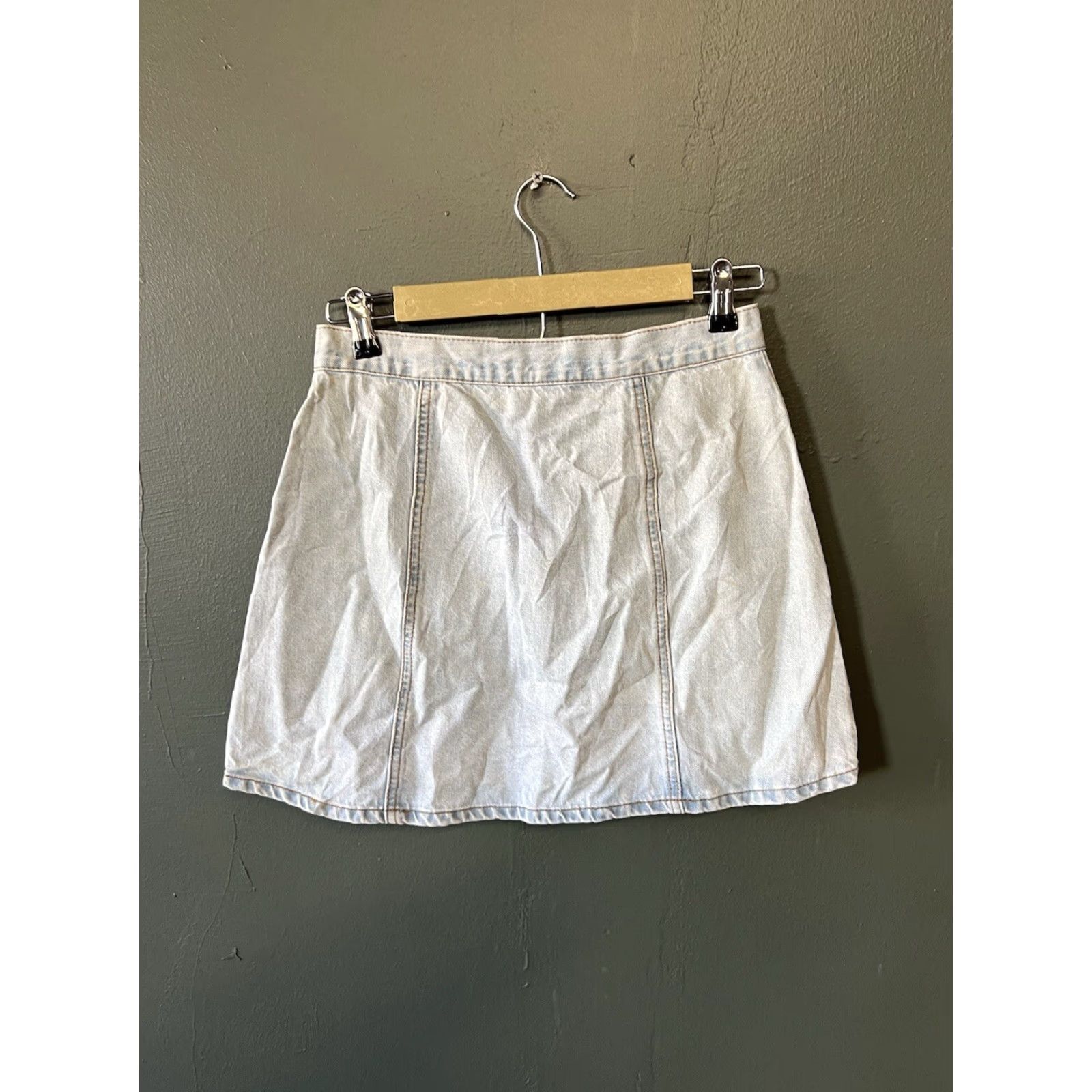 Bdg BDG Womens Denim Skirt Button Up Knee Length Size M Blue Adult Womens Denim Skirt Size 32" / US 10 / IT 46 - 2 Thumbnail