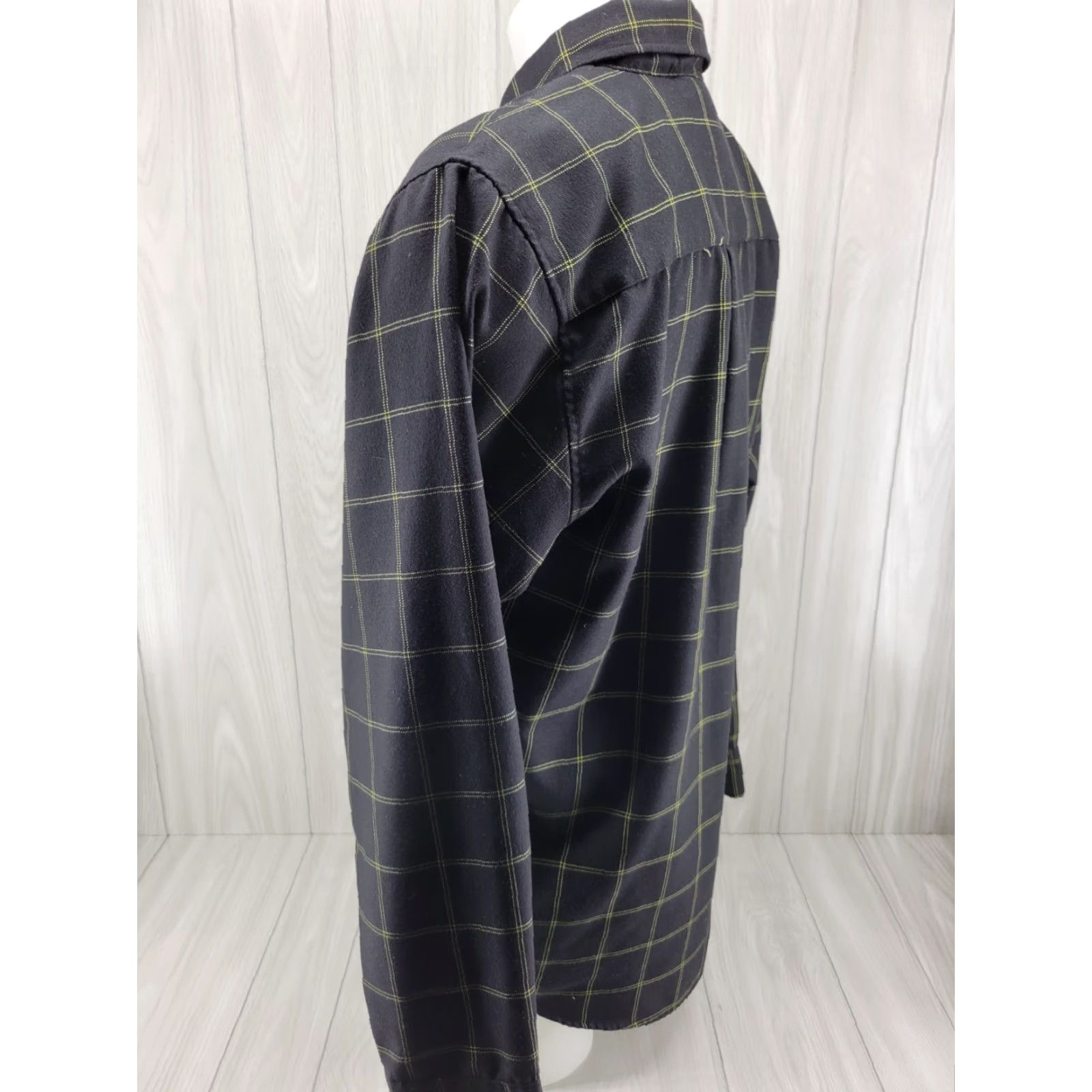 Vintage Dixxon Flannel Stay Gold Mens XL Black Gold Plaid Pearl Snap Long Sleeve Shirt Size US XL / EU 56 / 4 - 7 Thumbnail