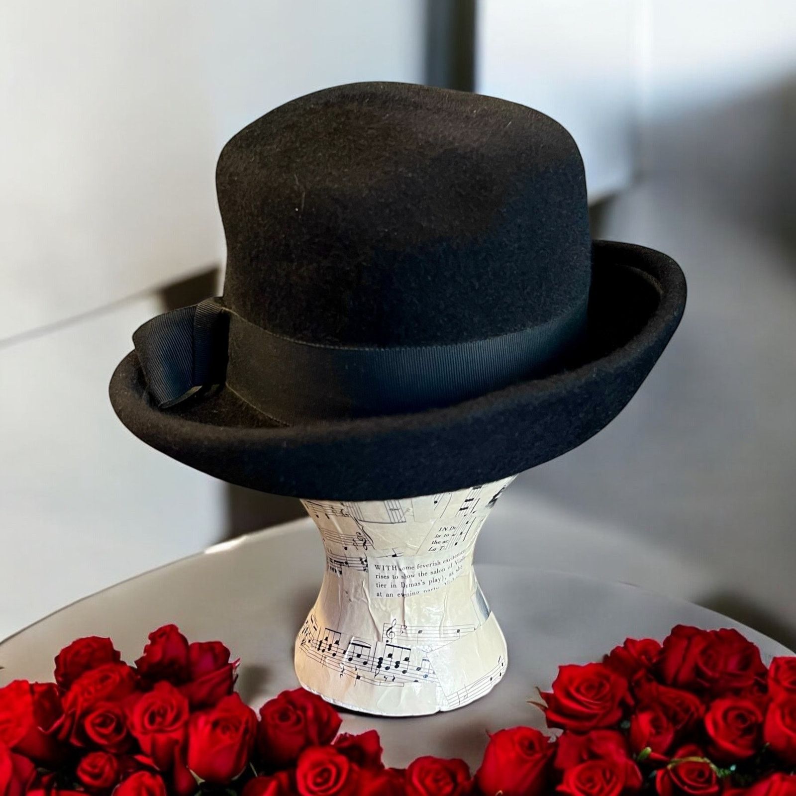 Vintage Vintage Black Hat-Henry Pollak NY- Wool-1940s-Breton-Bowler Size ONE SIZE - 5 Thumbnail