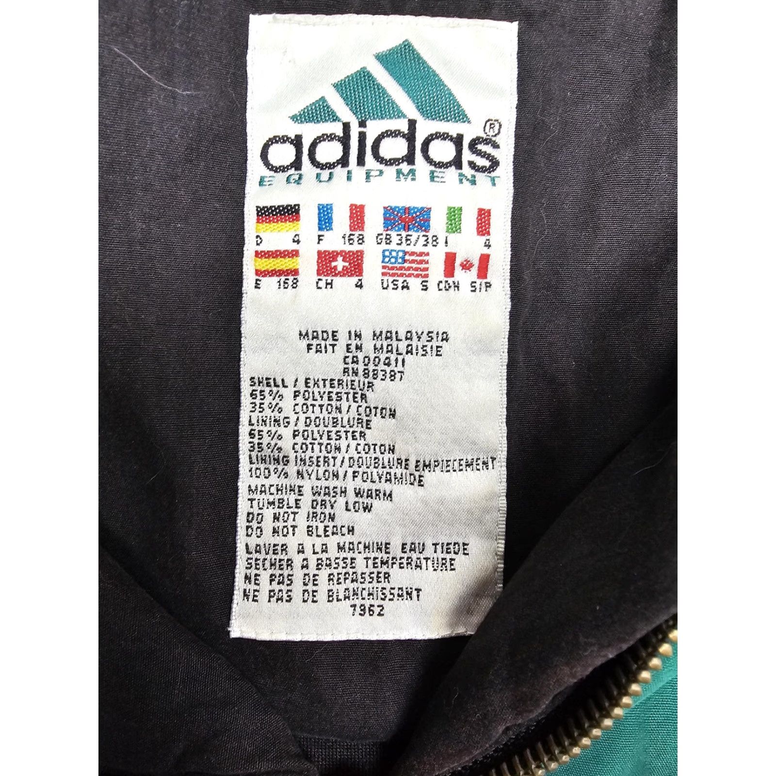 Adidas VINTAGE Adidas Windbreaker Jacket Mens Small Soccer Green Black Stripe 90s Size US S / EU 44-46 / 1 - 3 Thumbnail