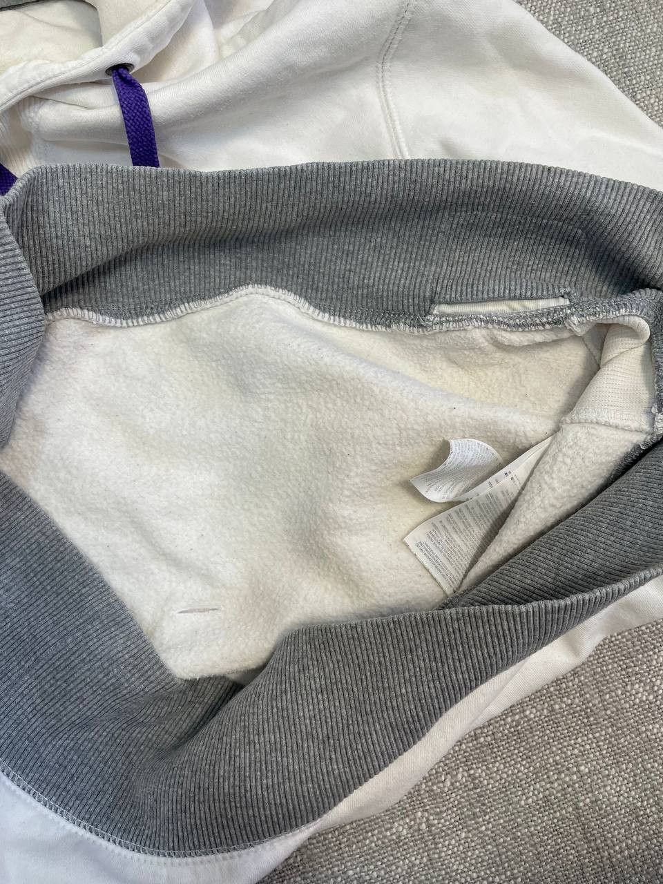 Nike Vintage Sweatshirt With a Hood Nike Size M Size US M / EU 48-50 / 2 - 7 Thumbnail
