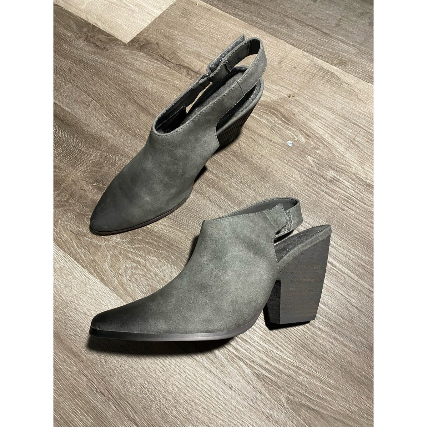 Other Charles by Charles David Slingback Booties Nirvana Slate Gre Size US 9.5 / IT 39.5 - 3 Thumbnail
