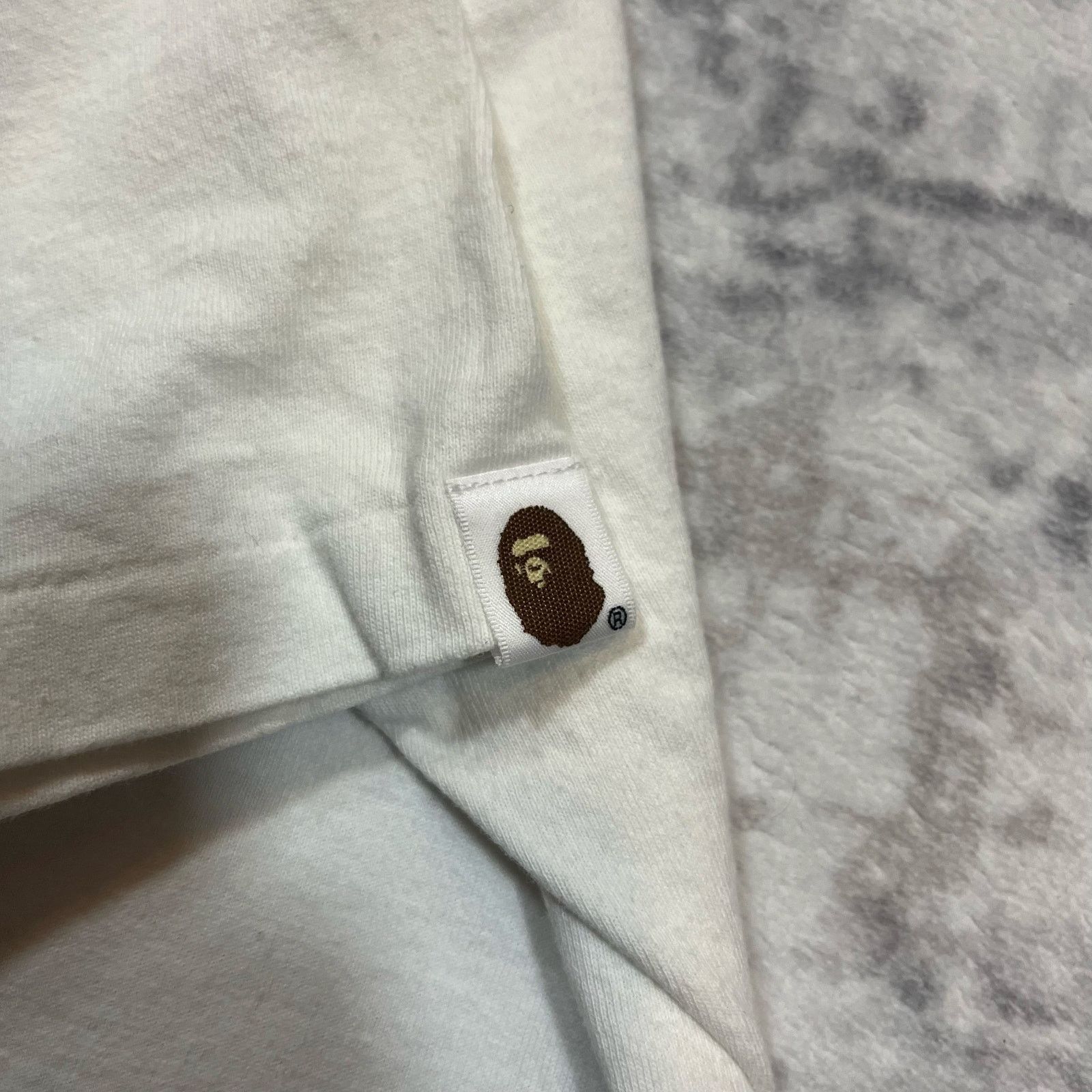 Bape × Nigo Authentic Bape x Bearbrick Tee White L Size US L / EU 52-54 / 3 - 7 Thumbnail