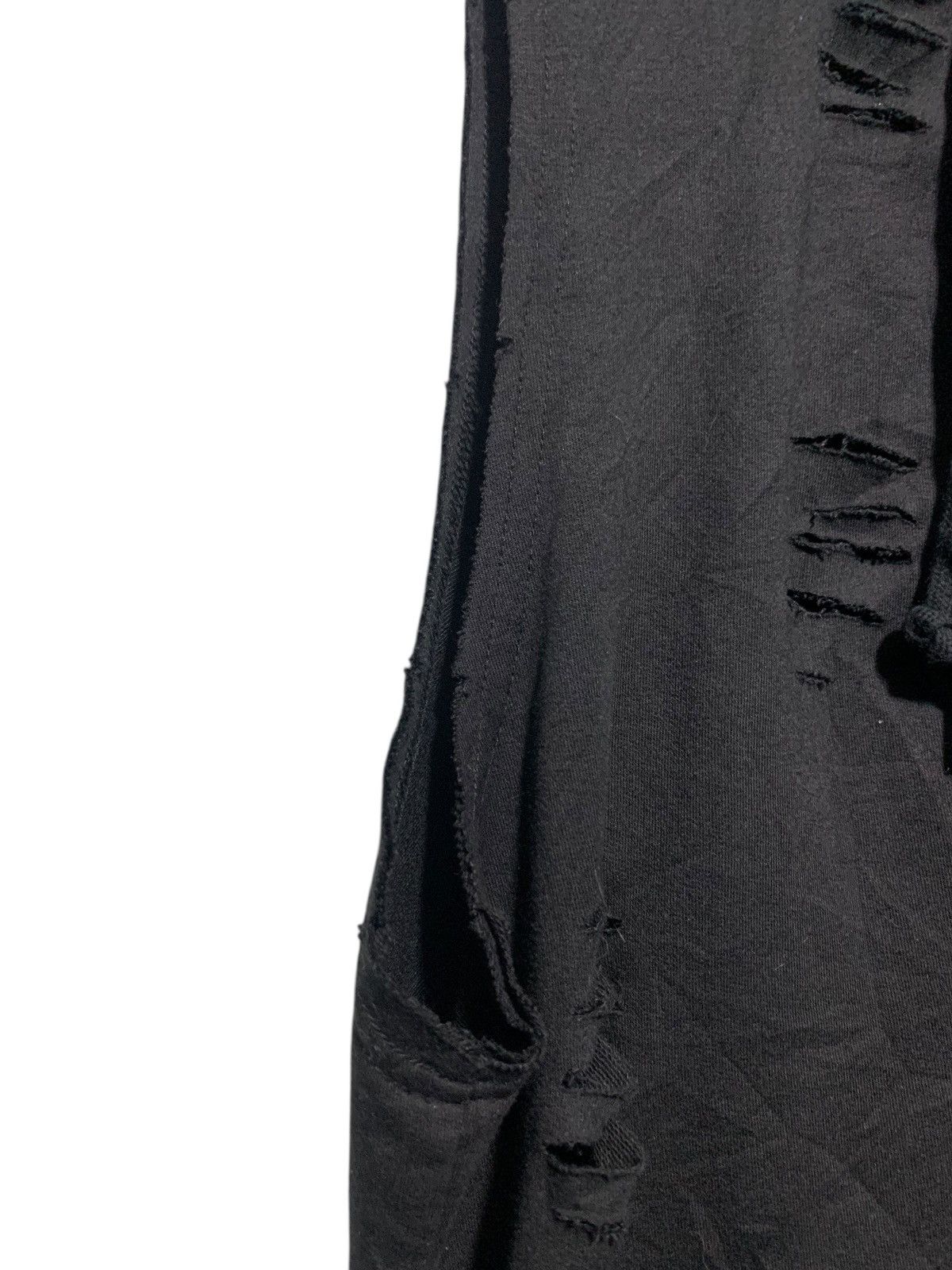 20471120 2000s Rings gothic distressed sleeveless hoodie Size US L / EU 52-54 / 3 - 7 Thumbnail