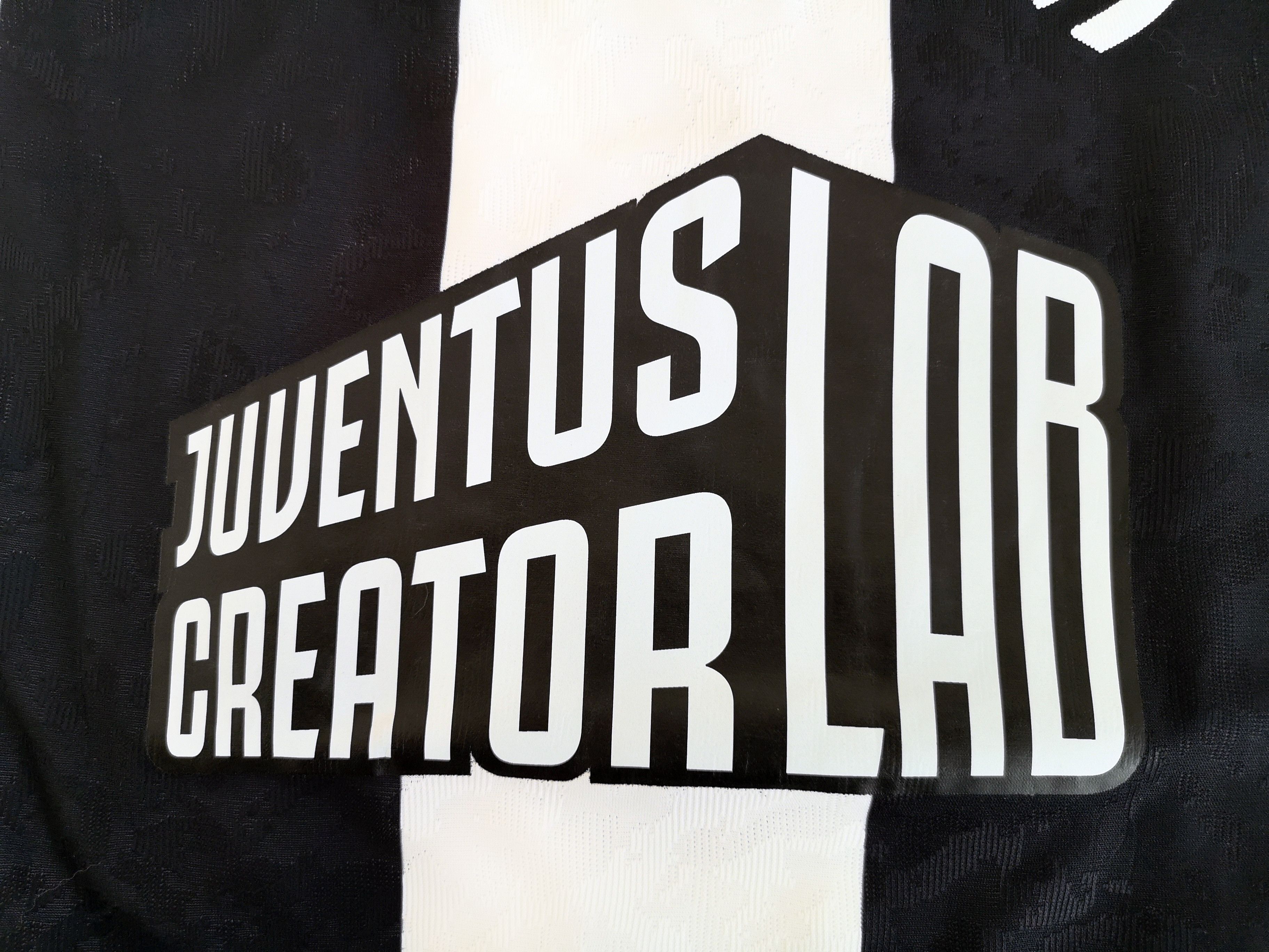 Adidas Juventus match worn issued vs Next Gen - Special sponsor Size US M / EU 48-50 / 2 - 3 Thumbnail