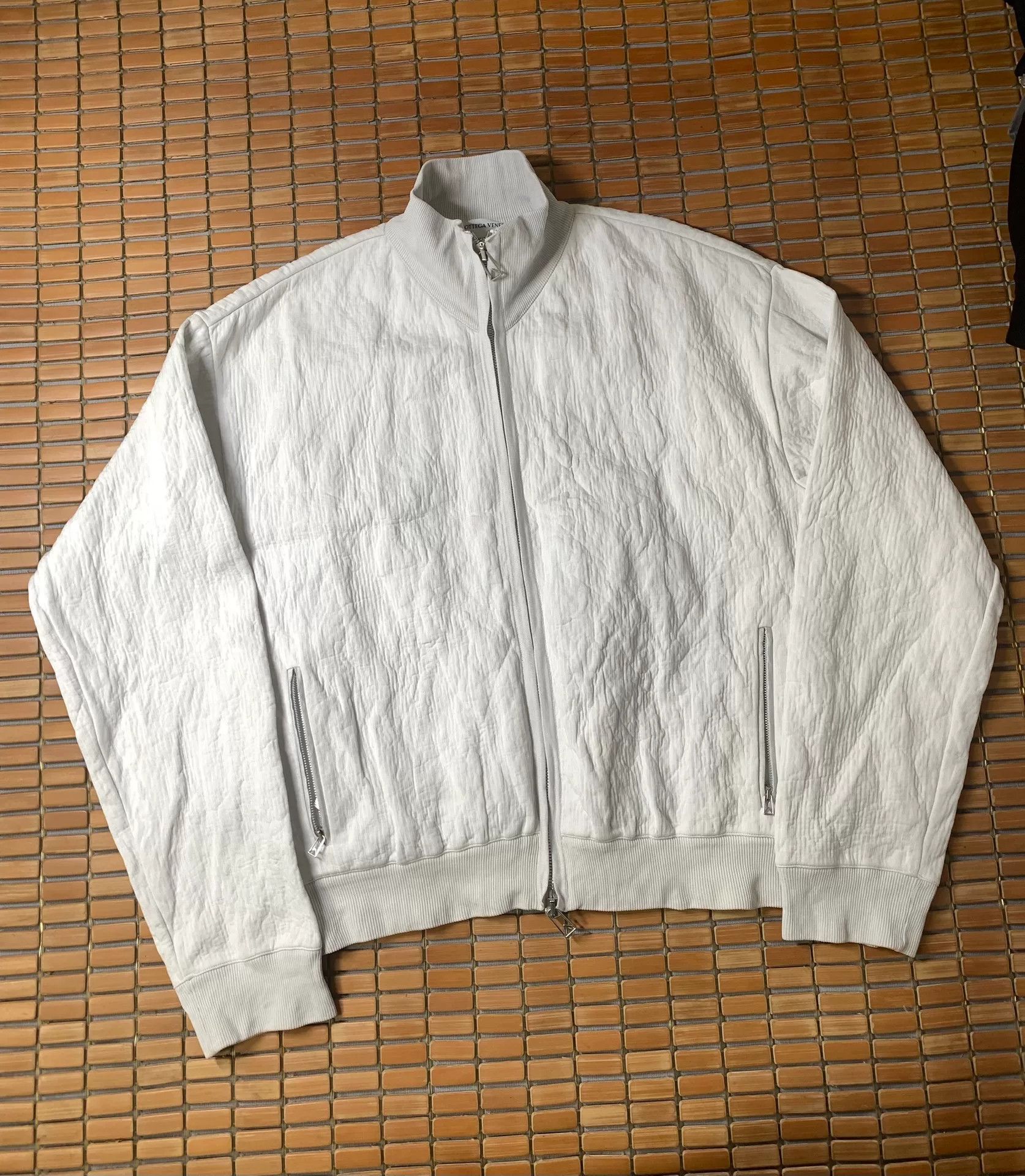 Bottega Veneta Bottega Veneta White Crinkled Metallic Jacket Size US S / EU 44-46 / 1 - 1 Thumbnail