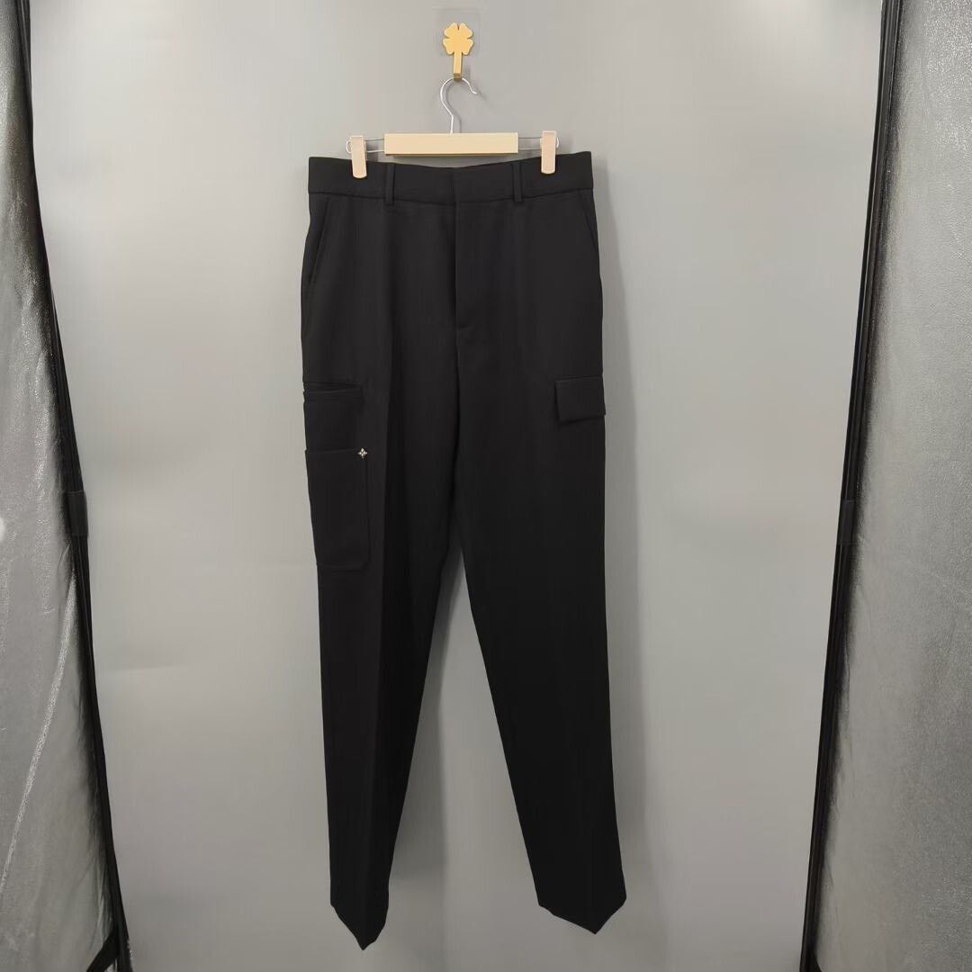 Louis Vuitton Louis Vuitton Retro Black Casual Pants 32 Men Size US 32 / EU 48 - 1 Thumbnail