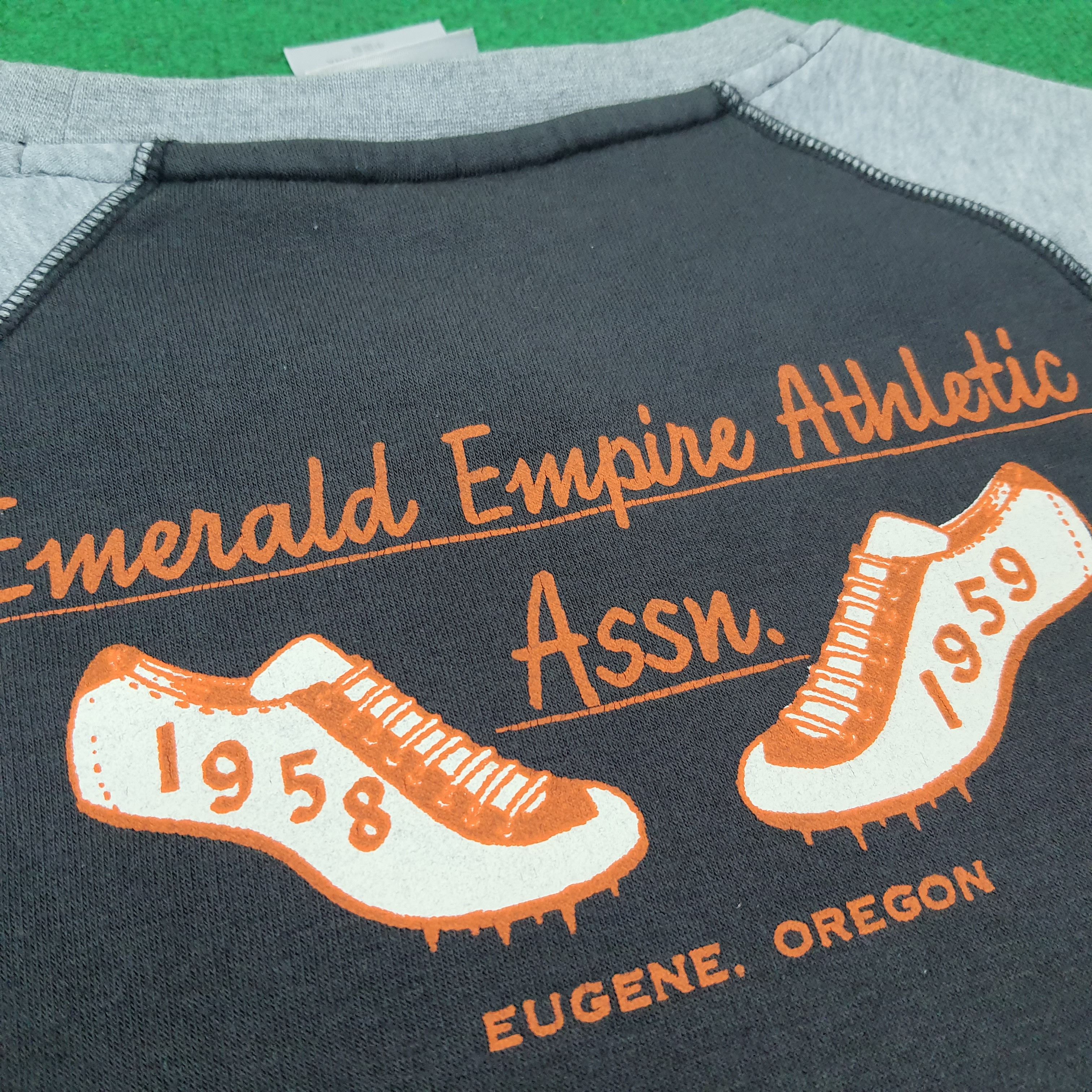 Nike Vintage Nike Raglan Sweatshirt C255N5 Size US S / EU 44-46 / 1 - 4 Thumbnail