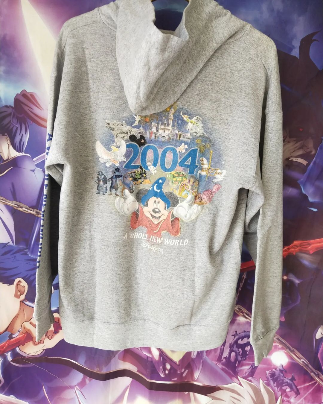 Disney × Vintage Vintage Disney's Mickey Mouse 2004 Disneyland Zipper Hoodie Size US L / EU 52-54 / 3 - 1 Thumbnail