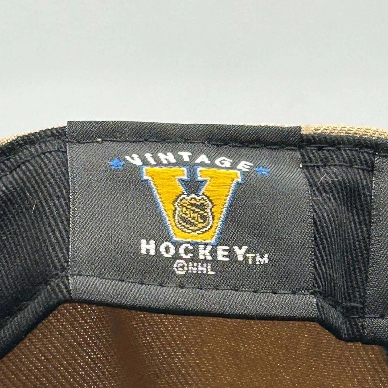 New Era Hartford Whalers Hat Men 7 1/8 Brown Blue NHL Fitted Cap New Size ONE SIZE - 6 Thumbnail