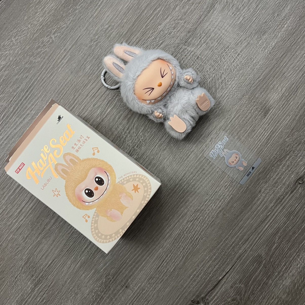 正規品⭐️LABUBU Have a Seat HEHE ZIZI SISI POP NOW:THE MONSTERS - Have a Seat Vinyl Plush Blind Box