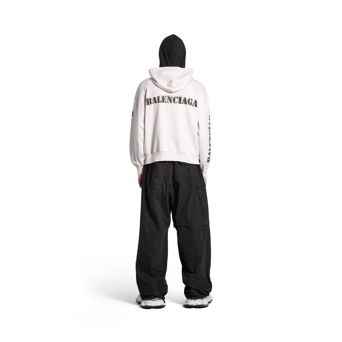 o1w1db10525 Stencil Type Zip-up Hoodie Regular Fit