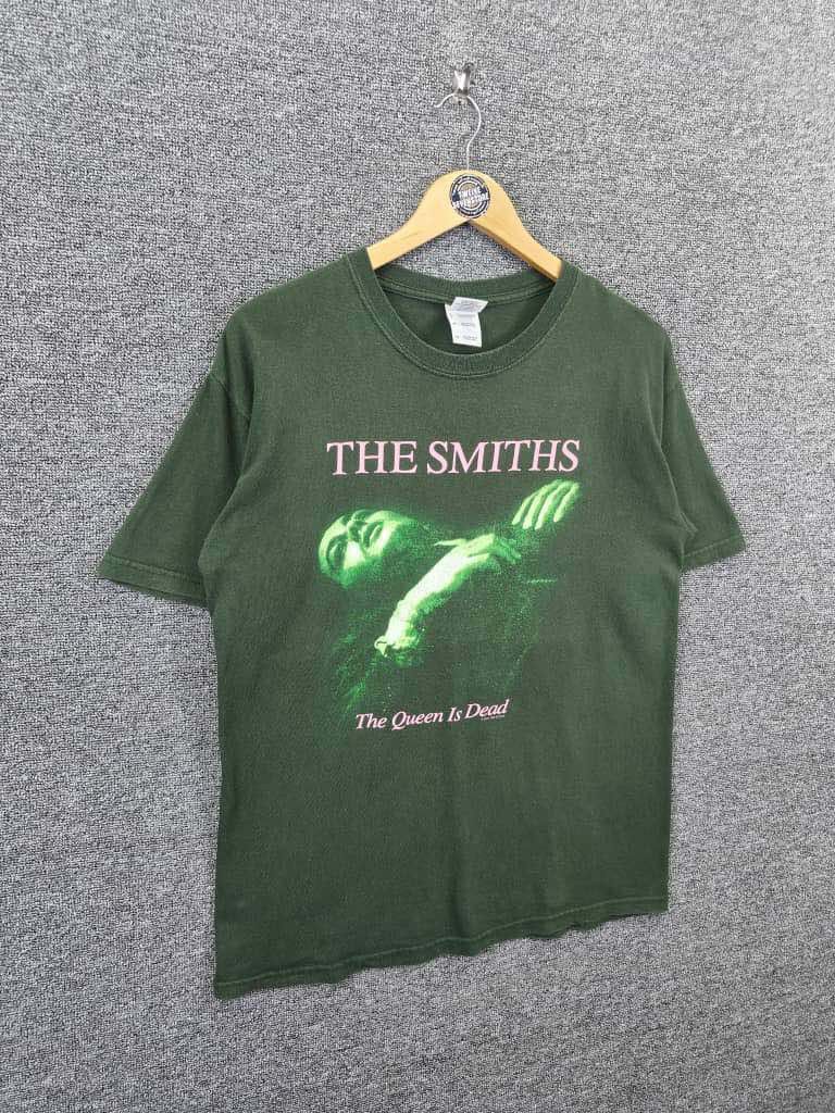 Band Tees Vintage The Smiths Queen Is Dead Band Tee Tshirt Size US M / EU 48-50 / 2 - 5 Thumbnail