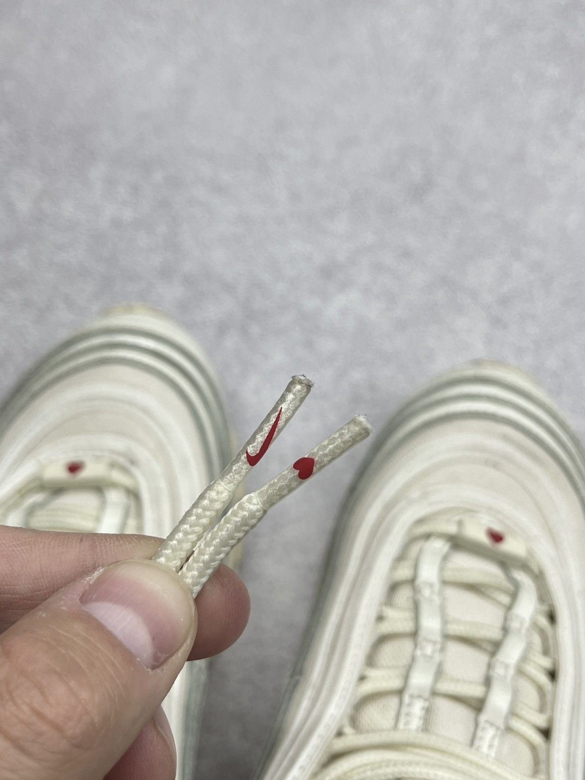 Nike Women Nike Air Max 97 Triple White Sneakers Love Heart Size US 7 / IT 37 - 12 Thumbnail