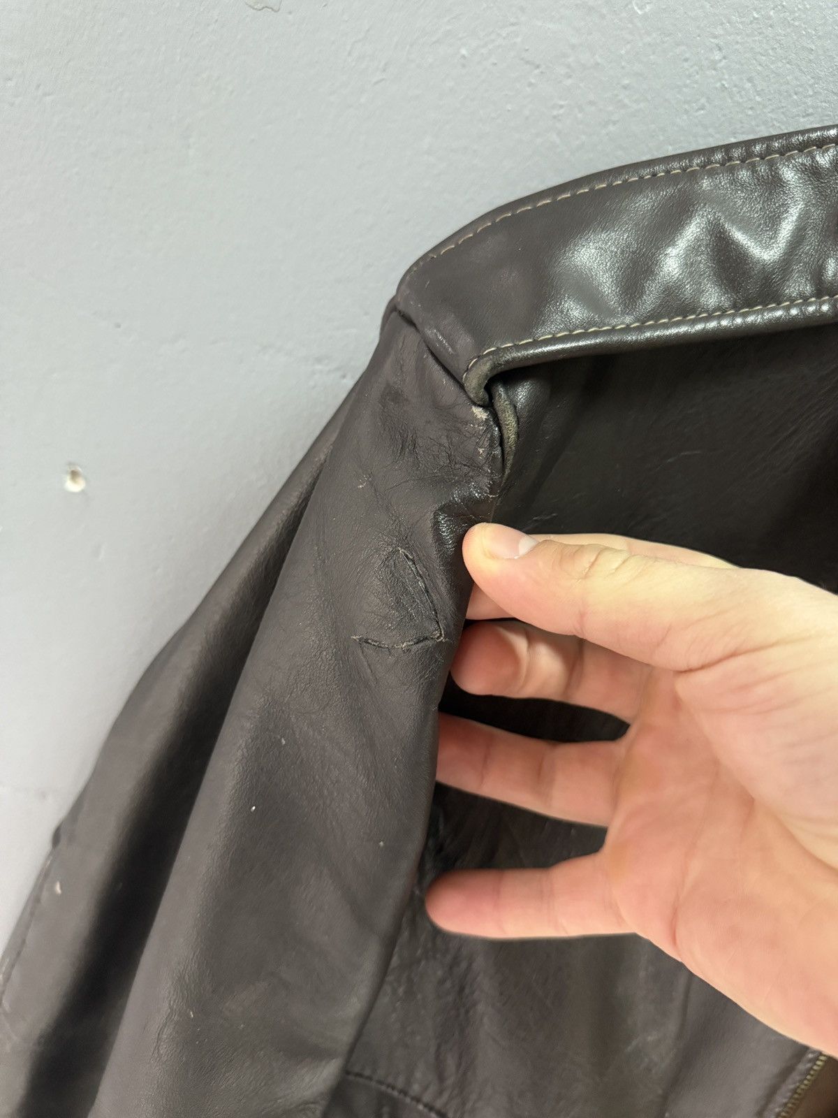 Schott 70-x Schott Distressed Leather Jacket Bomber Brown Aviator Size US M / EU 48-50 / 2 - 11 Thumbnail