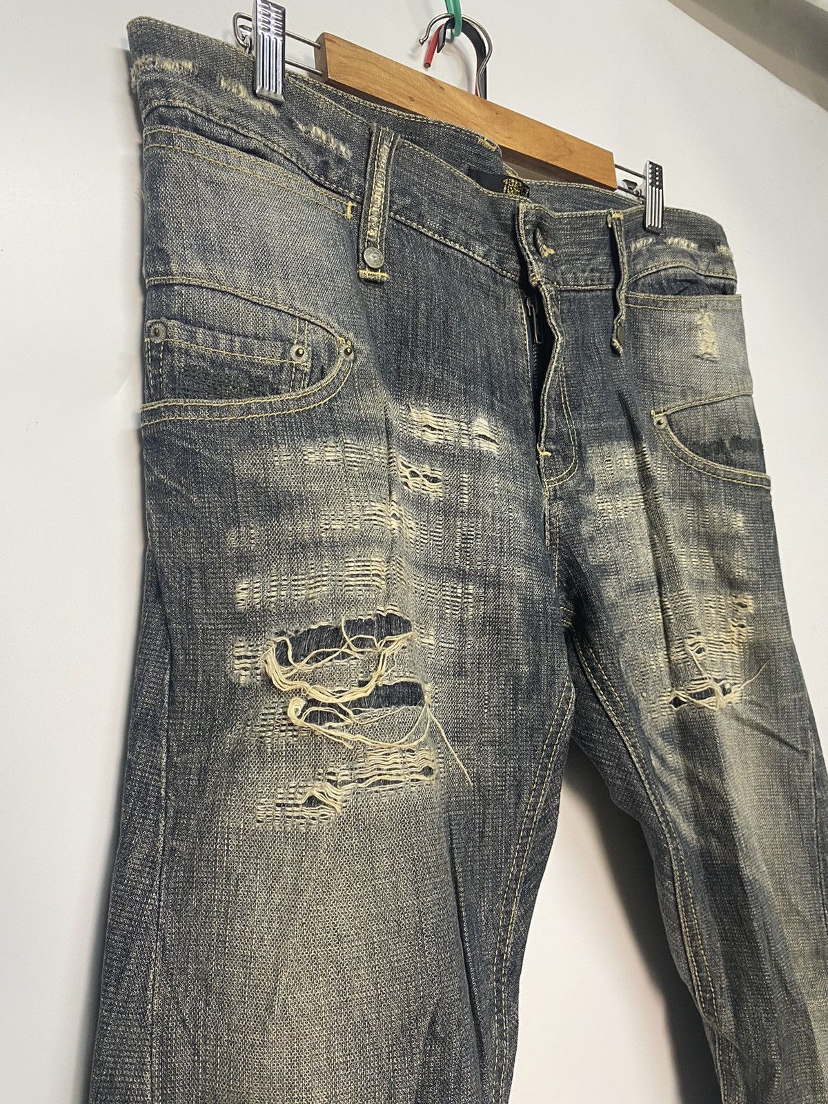 Japanese Brand Japanese Brand TTU Distressed Denim Jeans Size US 34 / EU 50 - 8 Thumbnail