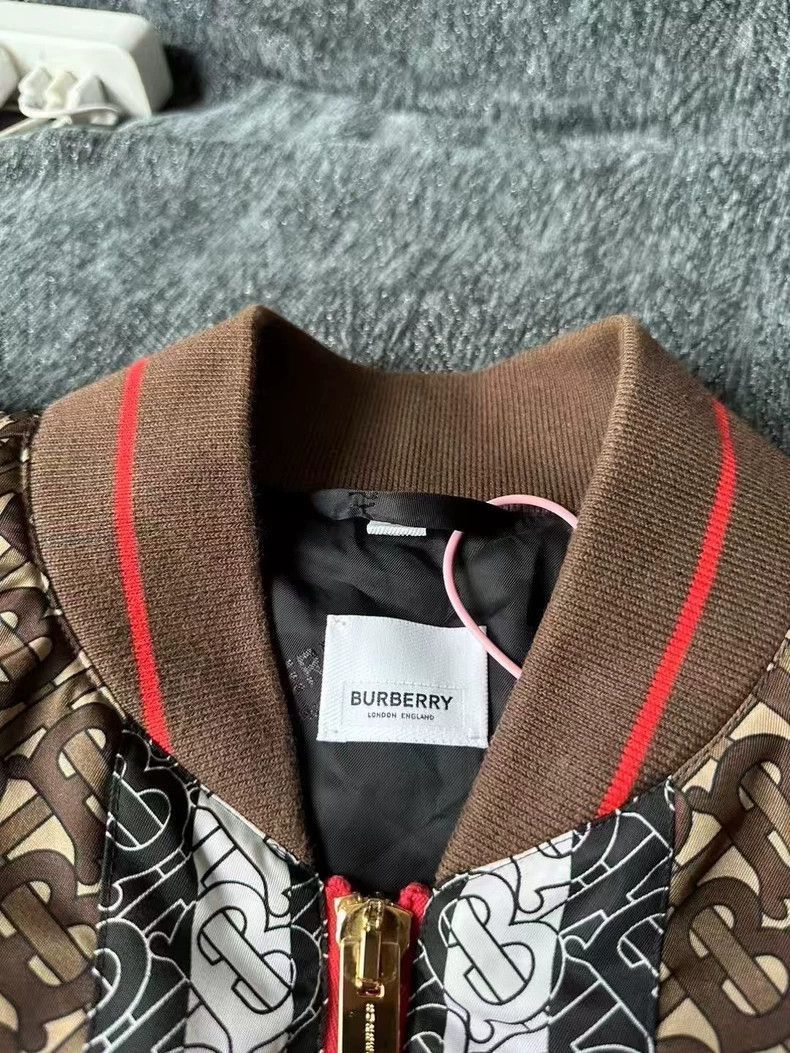 Burberry Burberry Burberry Full Print Pilot Jacket-2507 Size US L / EU 52-54 / 3 - 3 Thumbnail