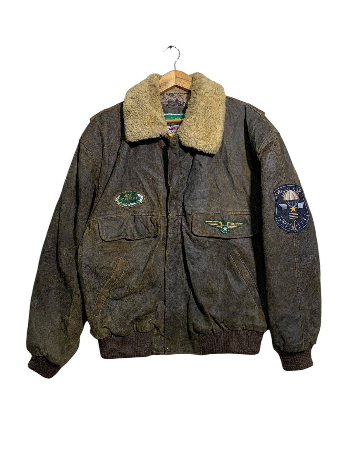 Other 🔥VTG SHEEPSKIN LEATHER FLIGHT JACKETS MADE IN ITALY Size US L / EU 52-54 / 3 - 5 Thumbnail