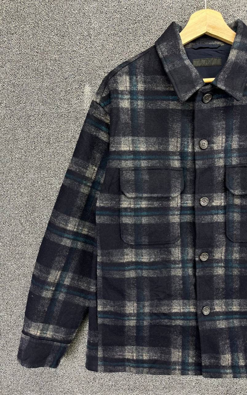 Flannel Vintage Uniqlo Shadow Plaid Button Up Flannel Jacket Size US M / EU 48-50 / 2 - 3 Thumbnail