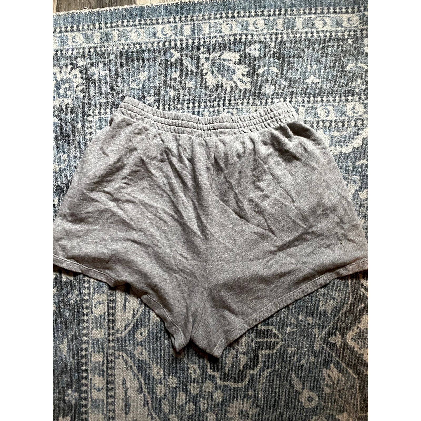 Old Navy Old Navy Terry Cotton Cozy Gray Sweatshorts Large Lounge Size 31" - 5 Thumbnail