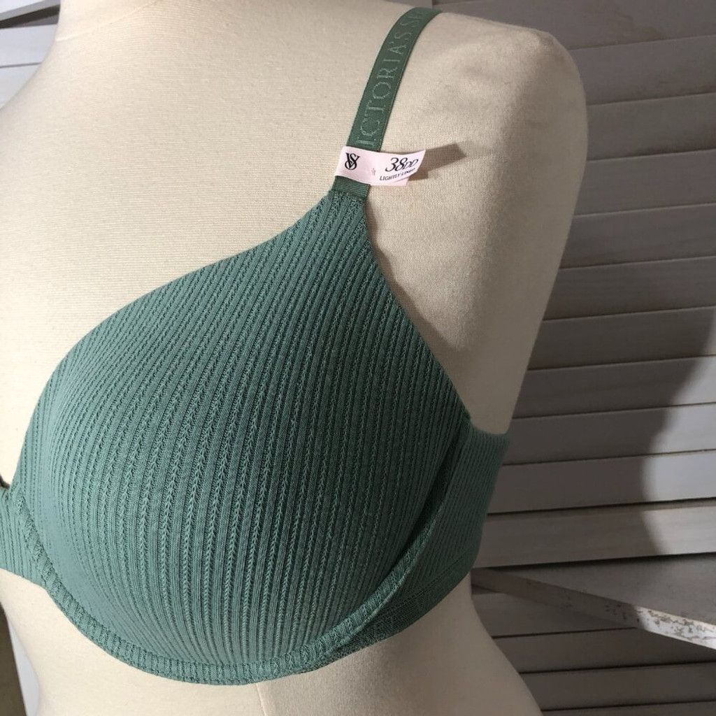Victoria's Secret NWT Victoria's Secret light green Tshirt under wire Bra 38DD Size ONE SIZE - 6 Thumbnail
