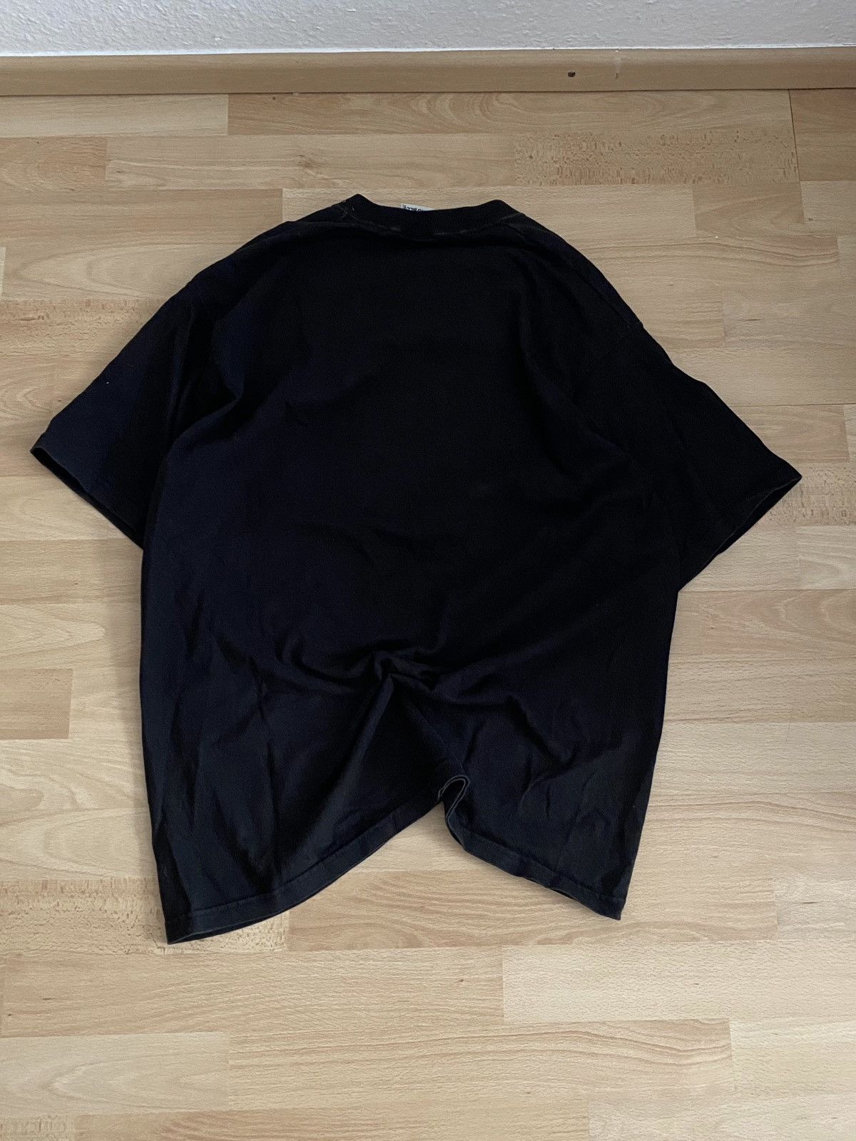 Liquid Blue Liquid Blue 1996 T Shirt The Scream Edvard Munch Size US L / EU 52-54 / 3 - 7 Thumbnail