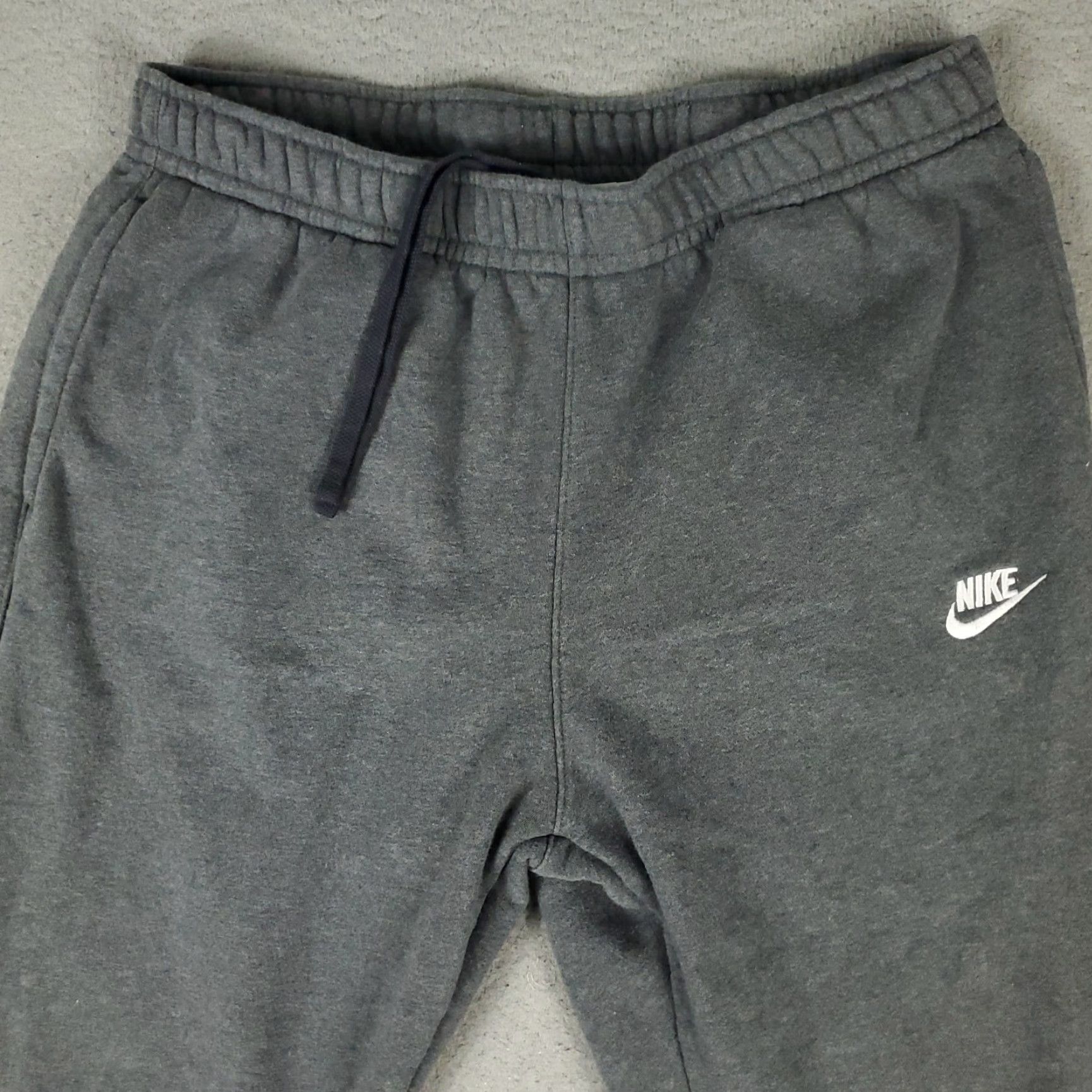 Nike Nike Pants Mens Large Gray Swoosh Running Track Sweatpants Jogger Casual Activewear Tapered Pockets & Comfort Size US 33 - 2 Thumbnail