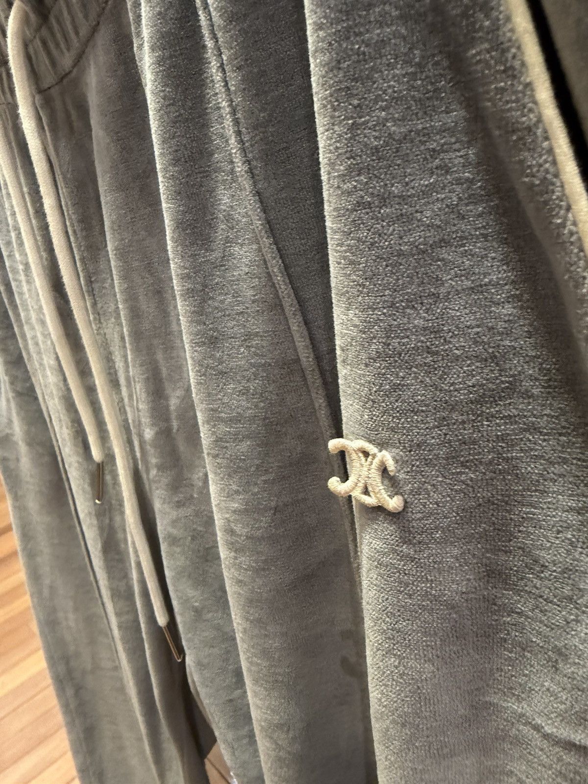 Celine Celine Velvet Tracksuit Pants Size US 34 / EU 50 - 3 Thumbnail