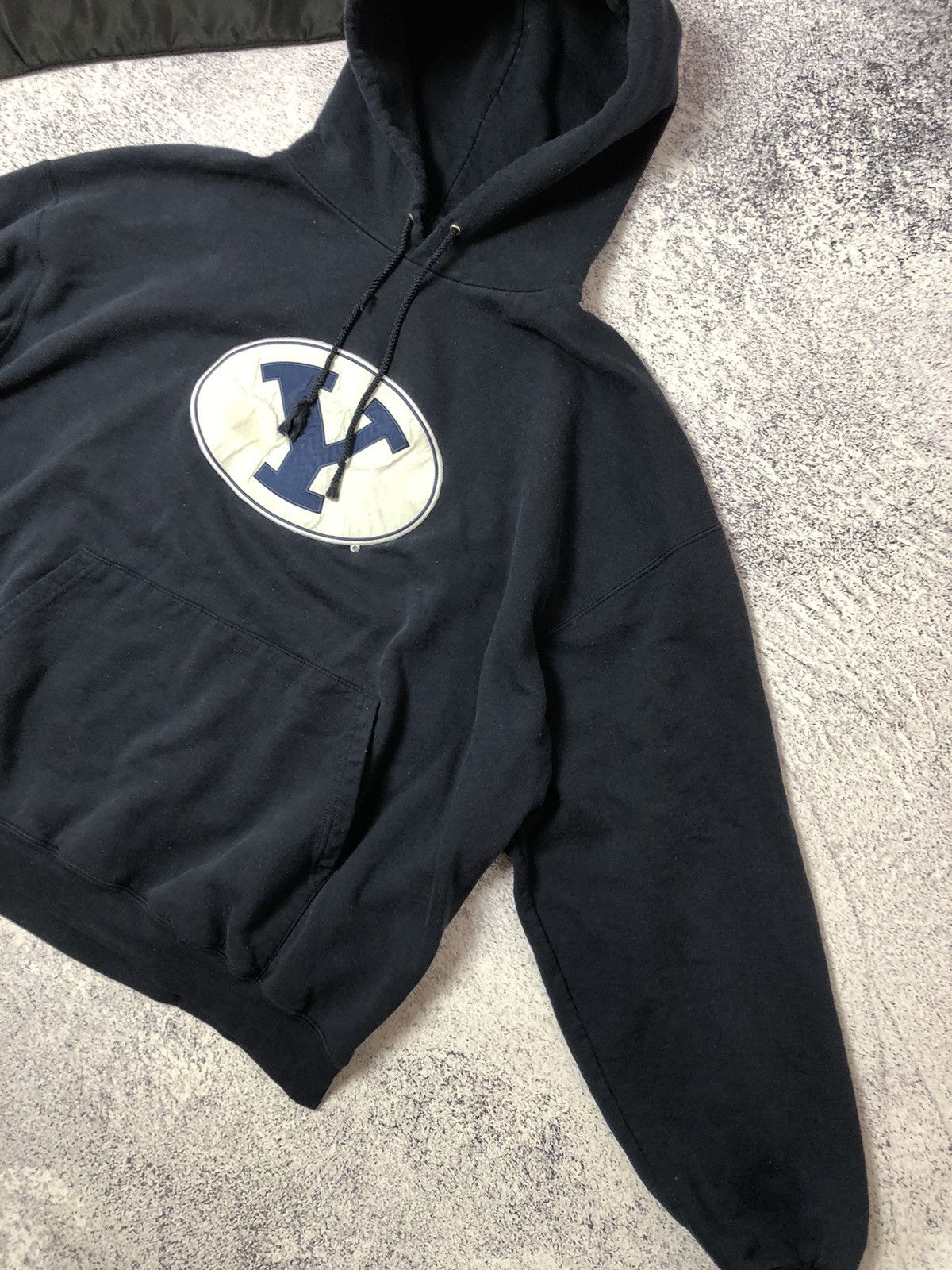 Champion Men's champion hoodie vintage made in USA size Xl y2k casual Size US XL / EU 56 / 4 - 2 Thumbnail