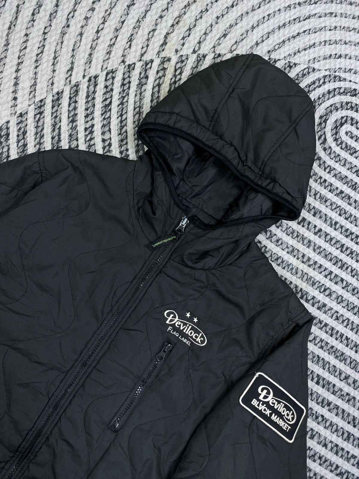 Devilock Vintage Devilock Black Market Patches Quilted Hooded Jacket Size US M / EU 48-50 / 2 - 6 Thumbnail