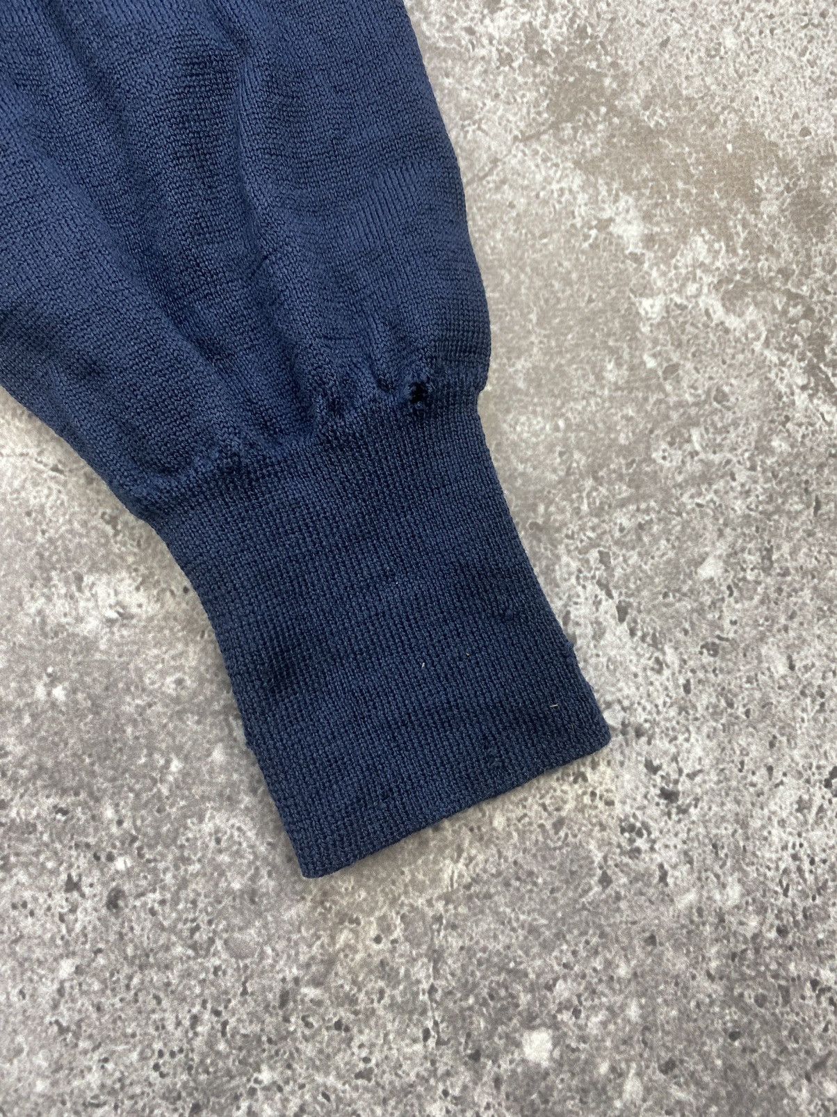 Vintage Vivienne Westwood Lana Wool distressed Sweater crew neck Size US M / EU 48-50 / 2 - 13 Thumbnail
