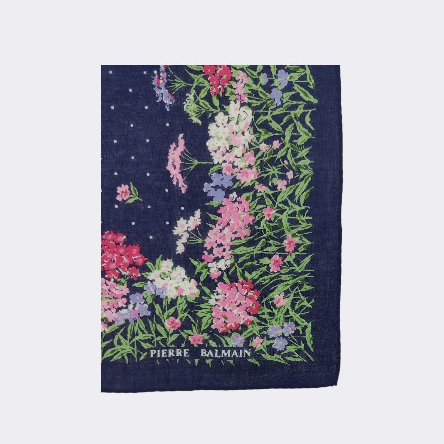Pierre Balmain Vintage Pierre Balmain Handkerchief Neckerchief H131M Size ONE SIZE - 3 Thumbnail