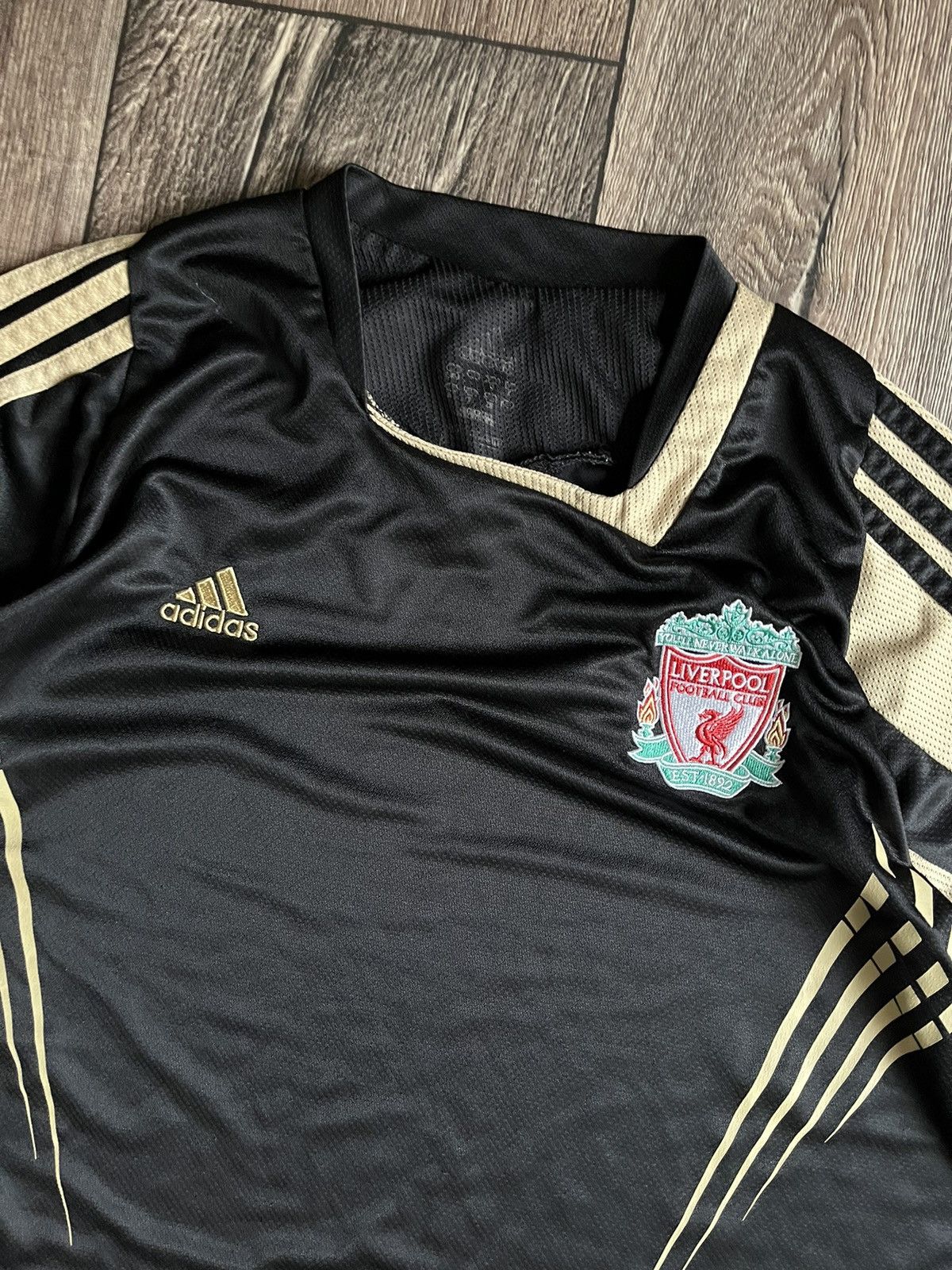 Adidas × Vintage Vintage Adidas Liverpool 2008/2009 Pre Match Training Jersey Size US M / EU 48-50 / 2 - 4 Thumbnail