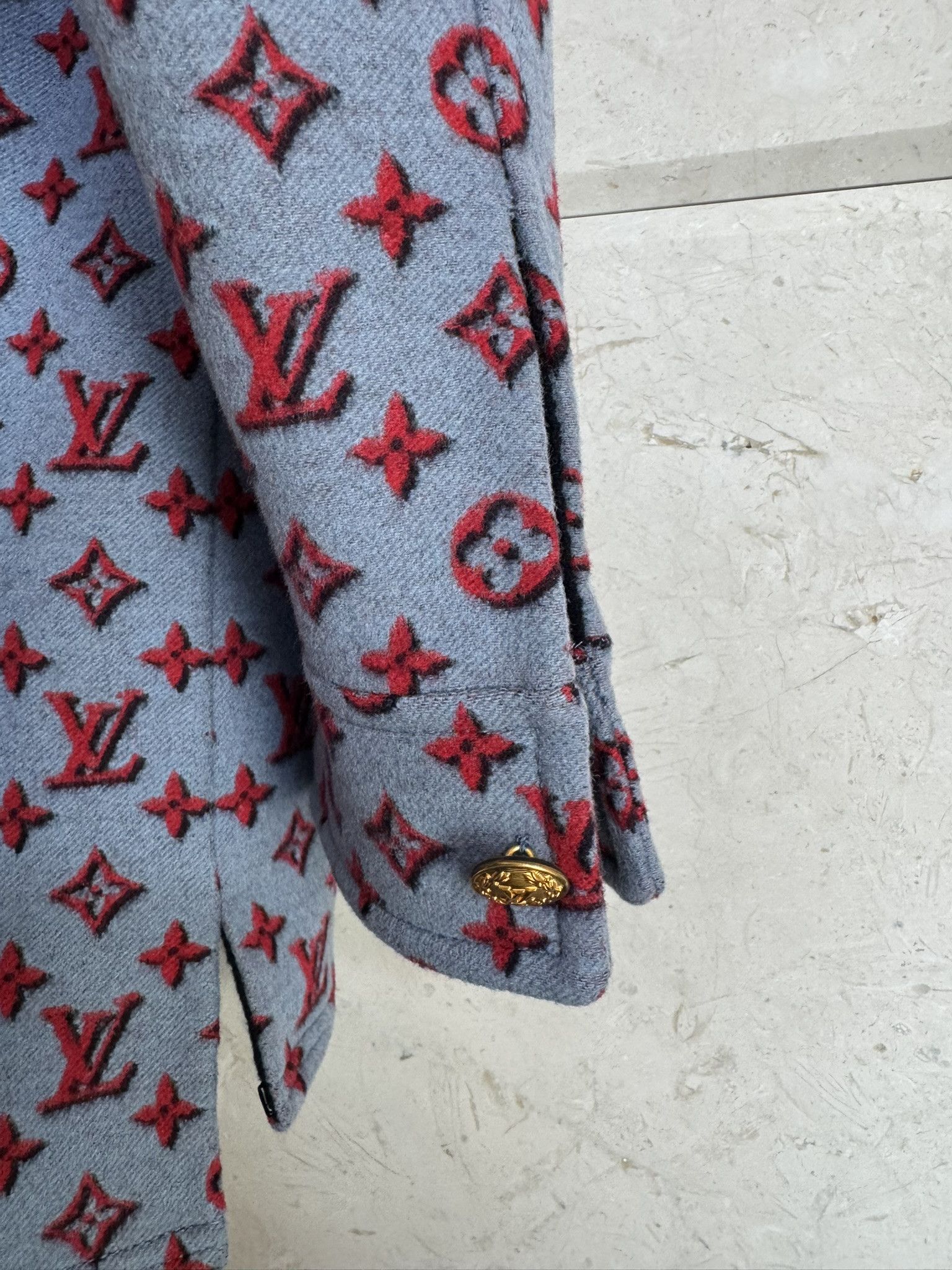 Louis Vuitton LOUIS VUITTON 3D Monogram Zip Jacket – Model 1ABR8F Size US S / EU 44-46 / 1 - 6 Thumbnail